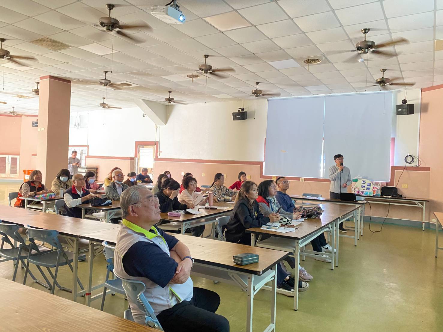 臺南市新營運動i臺灣2.0計畫期初會議 區域執行單位交流推動全民運動