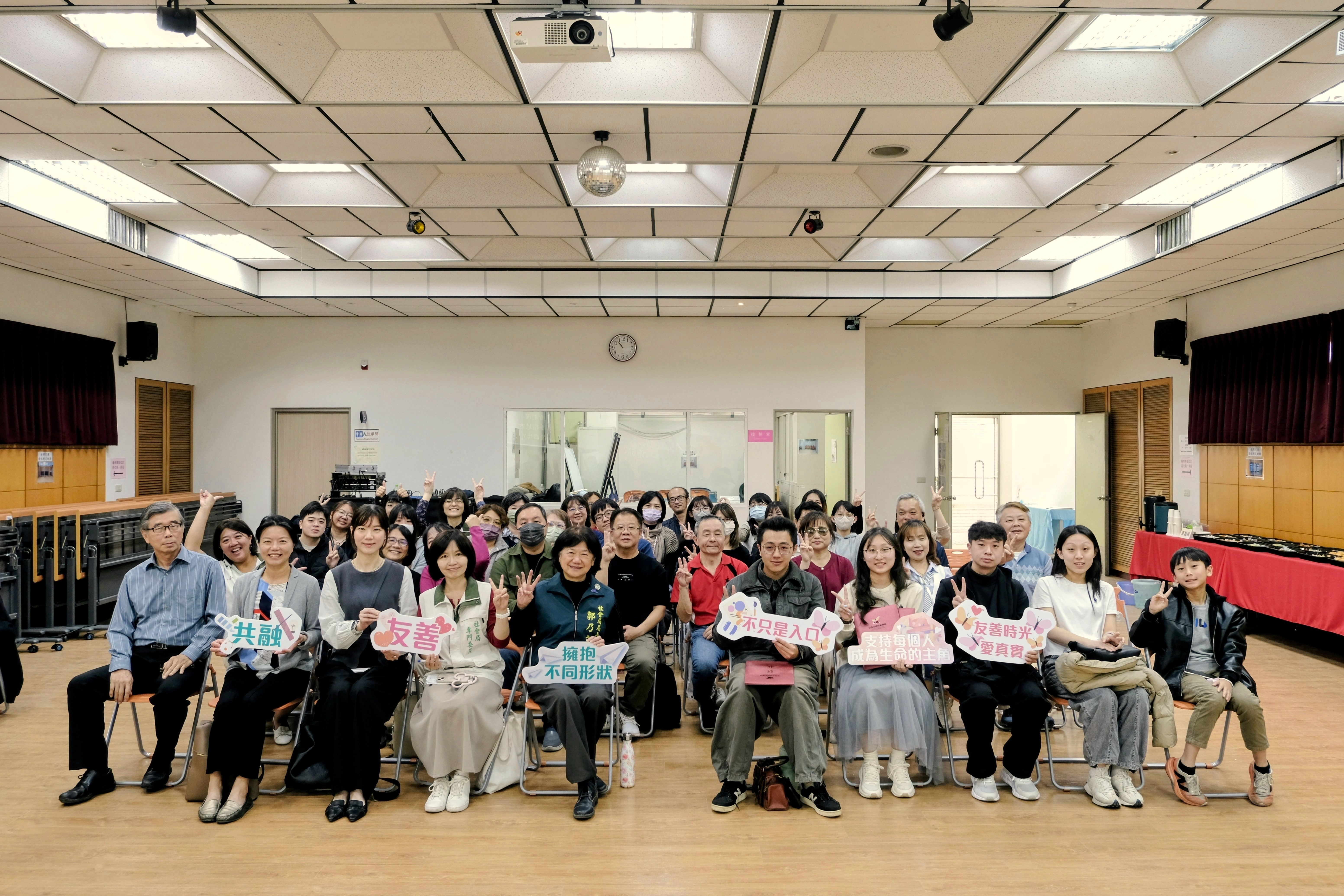 黃偉哲推動台南市無障礙福利之家，打造以人為本的共融環境