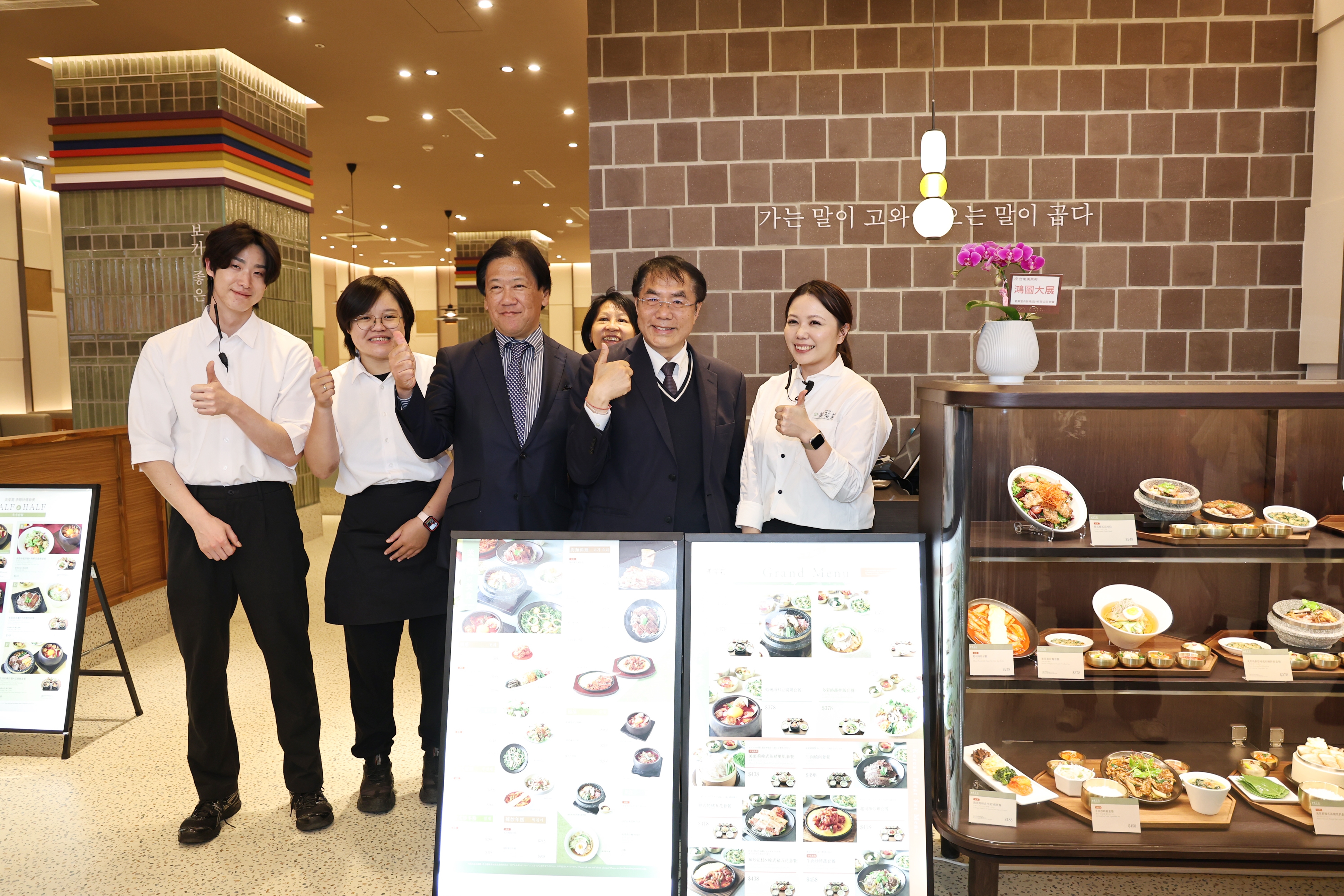 黃偉哲開箱三井OUTLET二期 日本西松屋海外展店首選台南