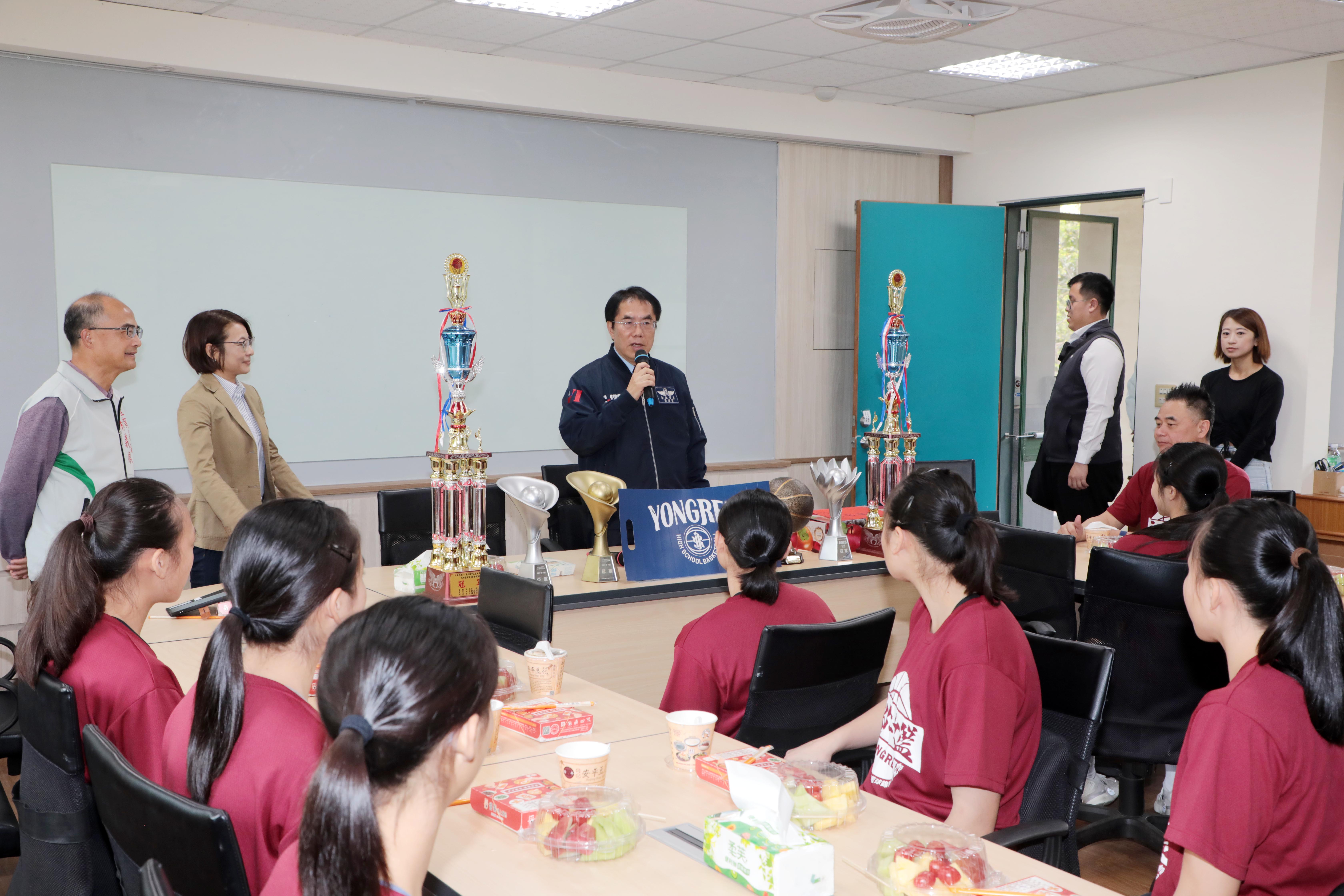 永仁女籃挺進HBL四強　黃偉哲慰勉期許再創佳績