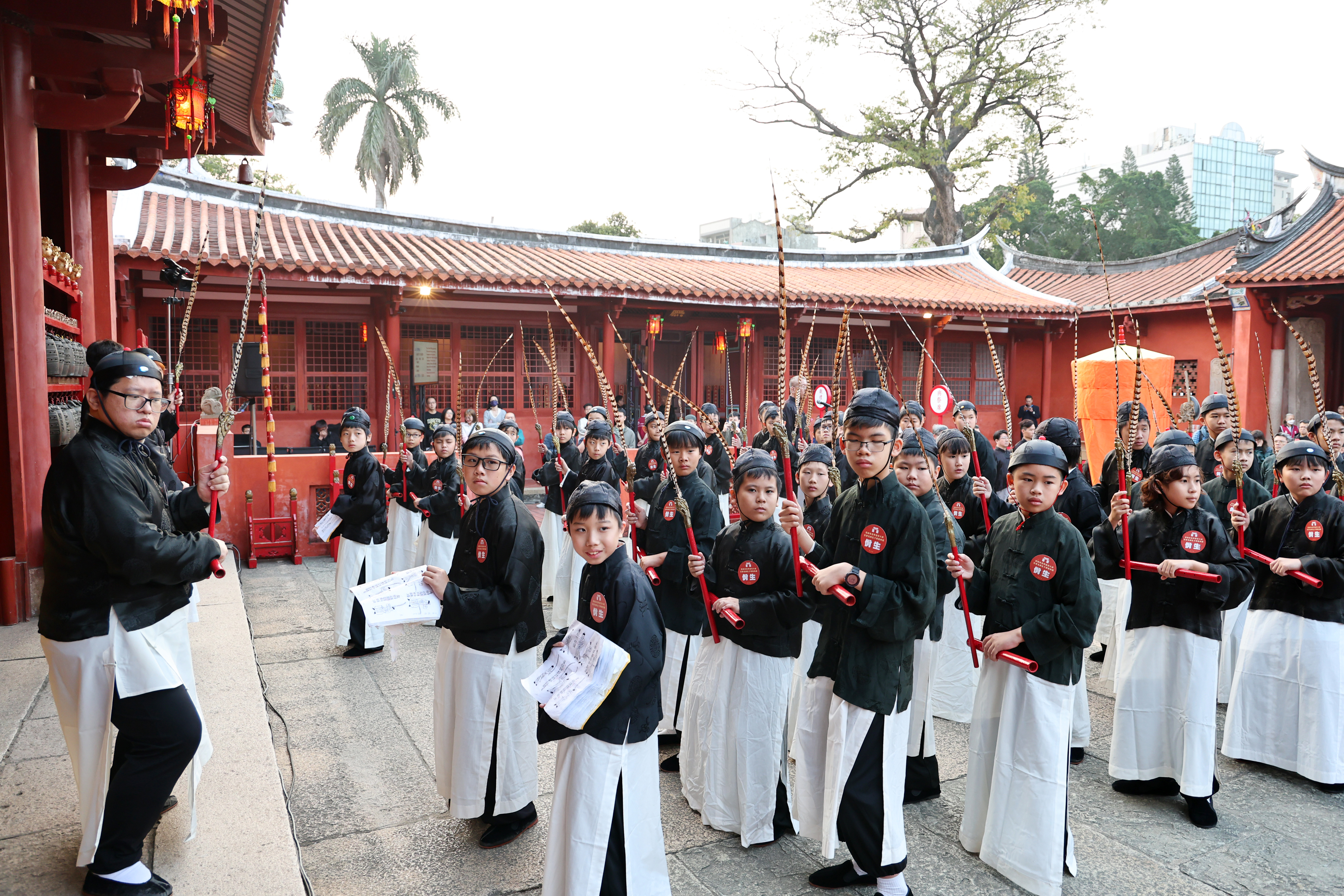 春祭大成至聖先師孔子釋奠典禮今登場 黃偉哲率各界循古禮展現文化底蘊