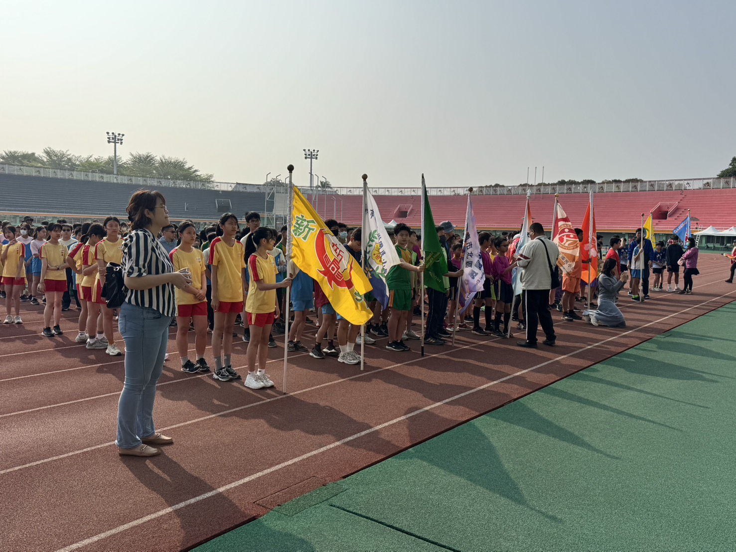 臺南市班際接力對抗賽燃起青春  千名選手齊聚展現團隊精神