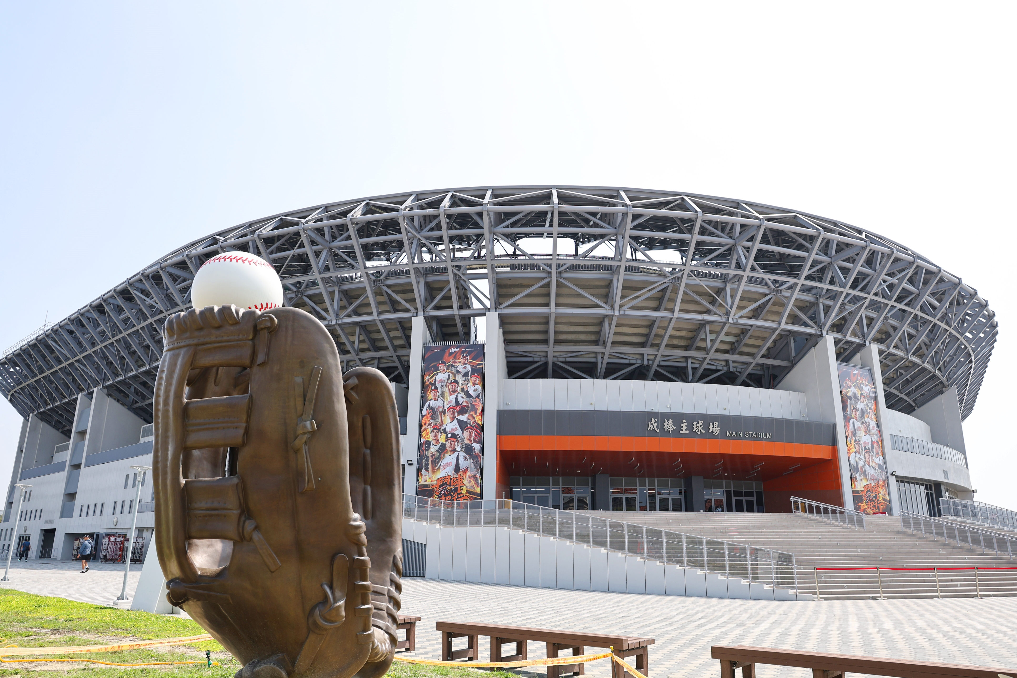 2.5萬席全國最大戶外棒球場啟用　臺南亞太329開幕戰門票完售