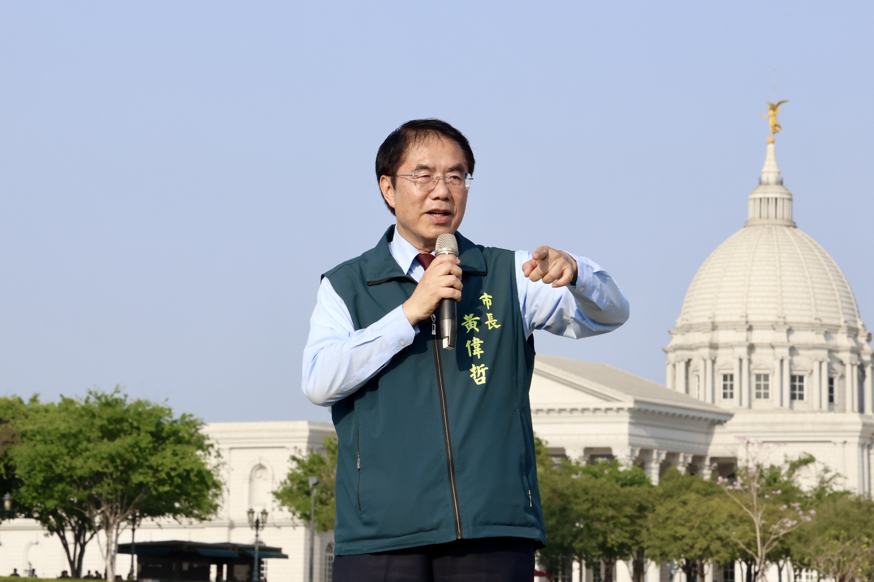 強友會以文會友結合公益　捐贈消防設備提升台南救災量能