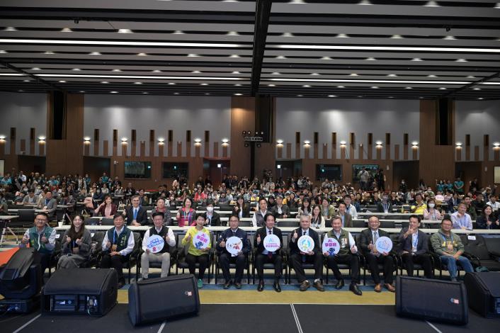 臺南市政府全球資訊網-總統盃AI爭霸賽引爆臺南全國菁英巔峰對決左鎮國