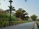 圖1 國小東側的嘉南大圳原本僅有灌溉渠道功能，如今已興闢為步道，第一期工程步道已全