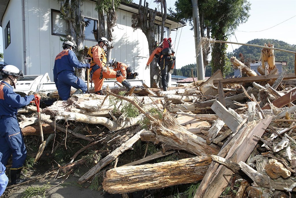 臺南市政府防災資訊服務網站 颱風哈吉貝肆虐日本至少26死18失蹤175傷
