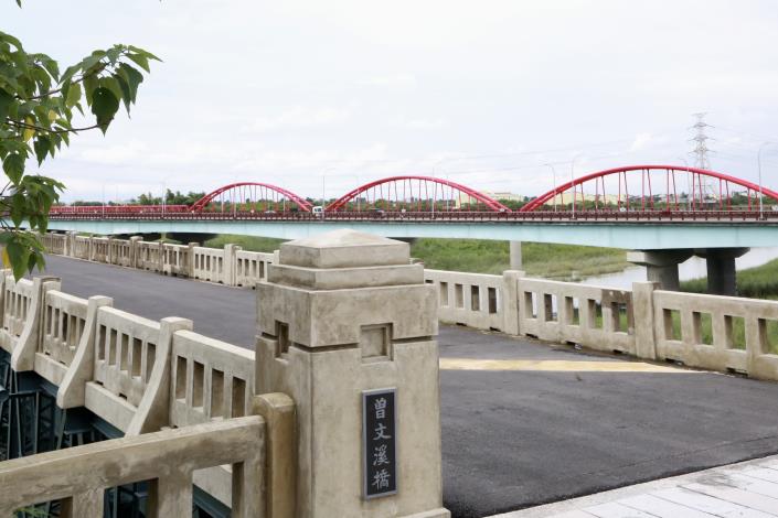 黃偉哲視察曾文溪渡槽橋修復工程渡槽橋將成為民眾旅遊打卡的新景點4