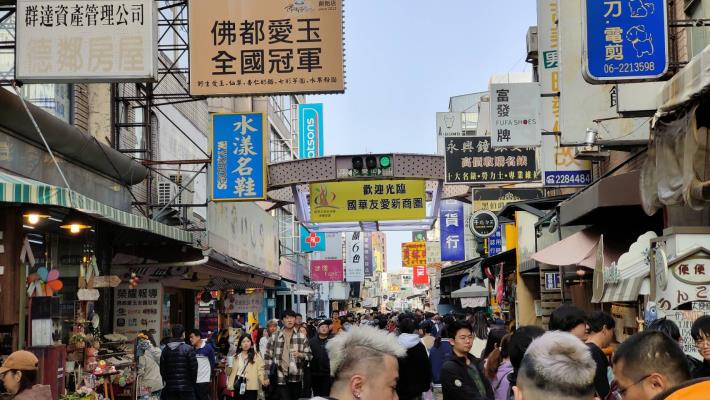 臺南商圈魅力無法擋 國華友愛奪最強景點、海安與安平進前十