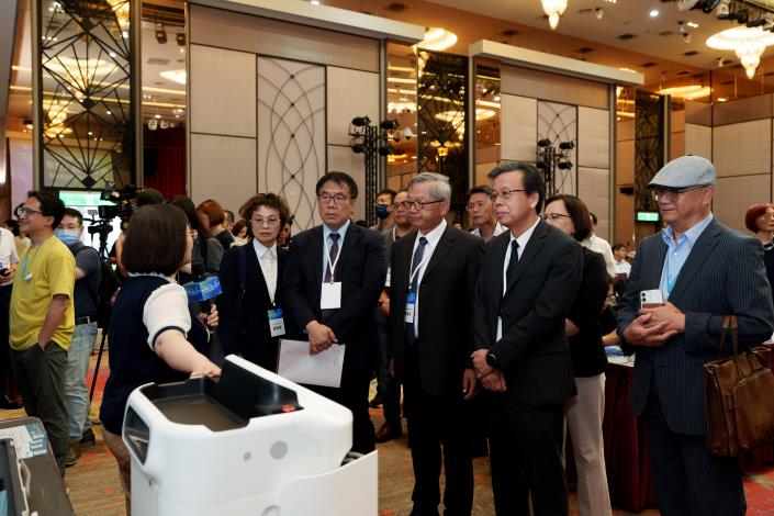 智慧機器人應用SIG成立 臺南整合產官學研共推AI機器人聚落
