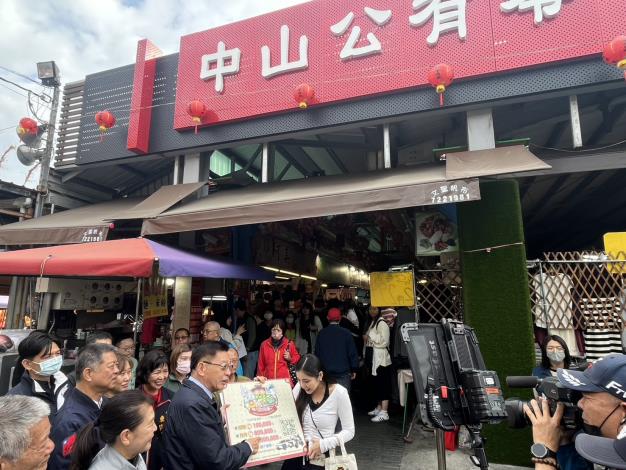 臺南購物節直播逛佳里中山市場過好年抽2000元 rencontrer