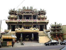 鎮南殿