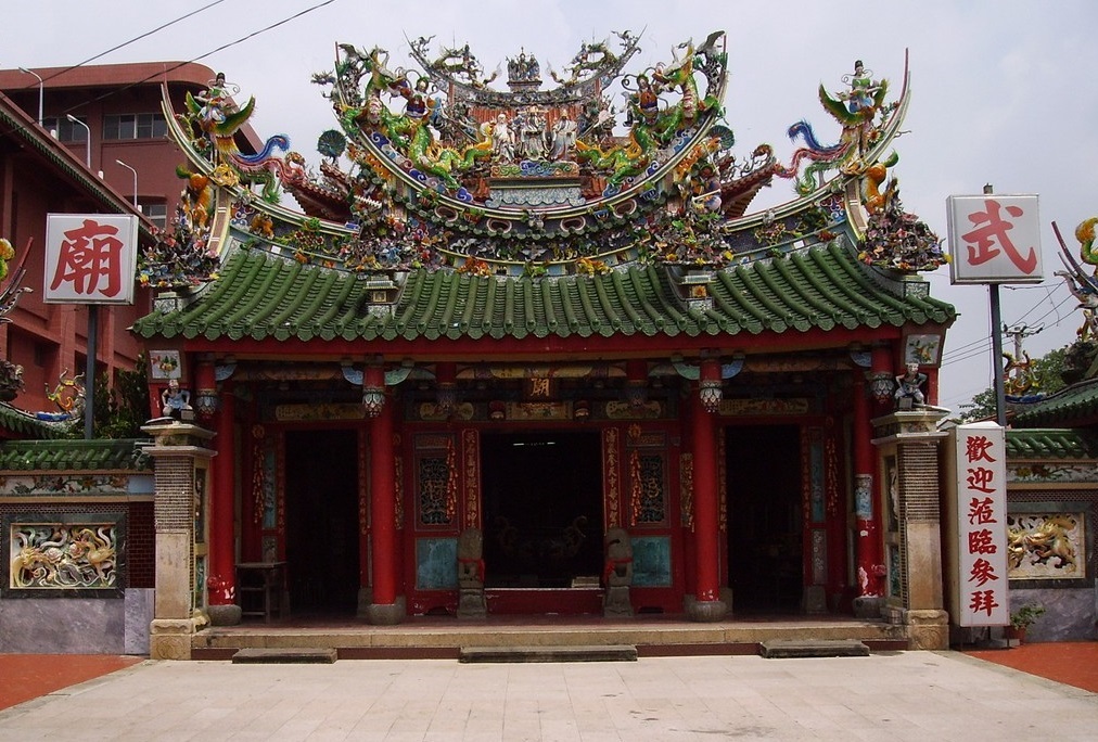 鹽水武廟位於臺灣臺南市鹽水區，主祀關聖帝君，為鹽水的重要廟宇之一。