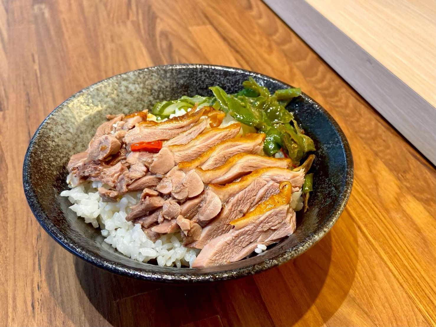 台南《米其林指南》三月新入選3家　羊肉料理、創意法式與鴨肉小吃上榜