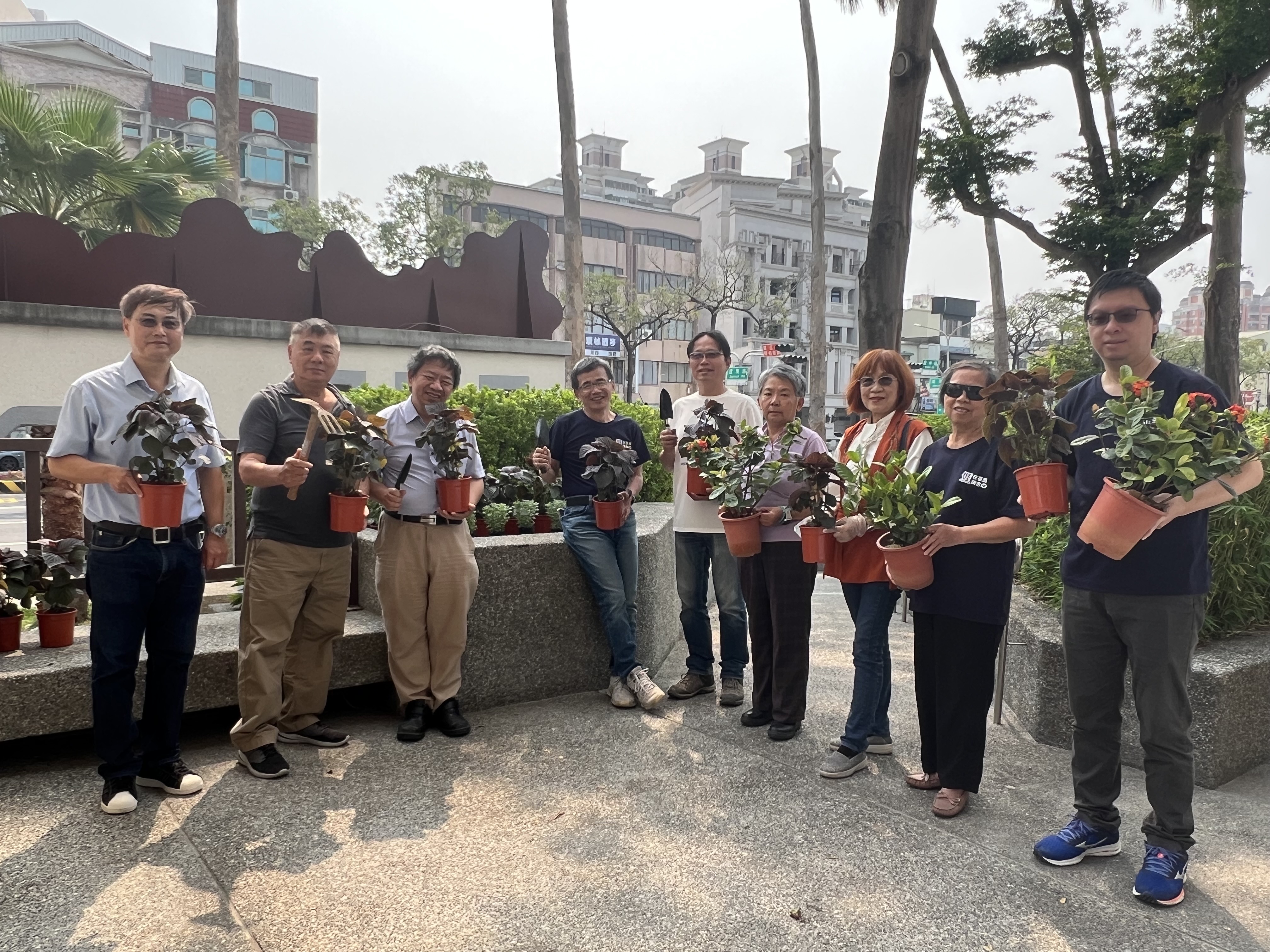 臺南客家鄉親共下打造臺南市客家文化會館周邊客家可食地景