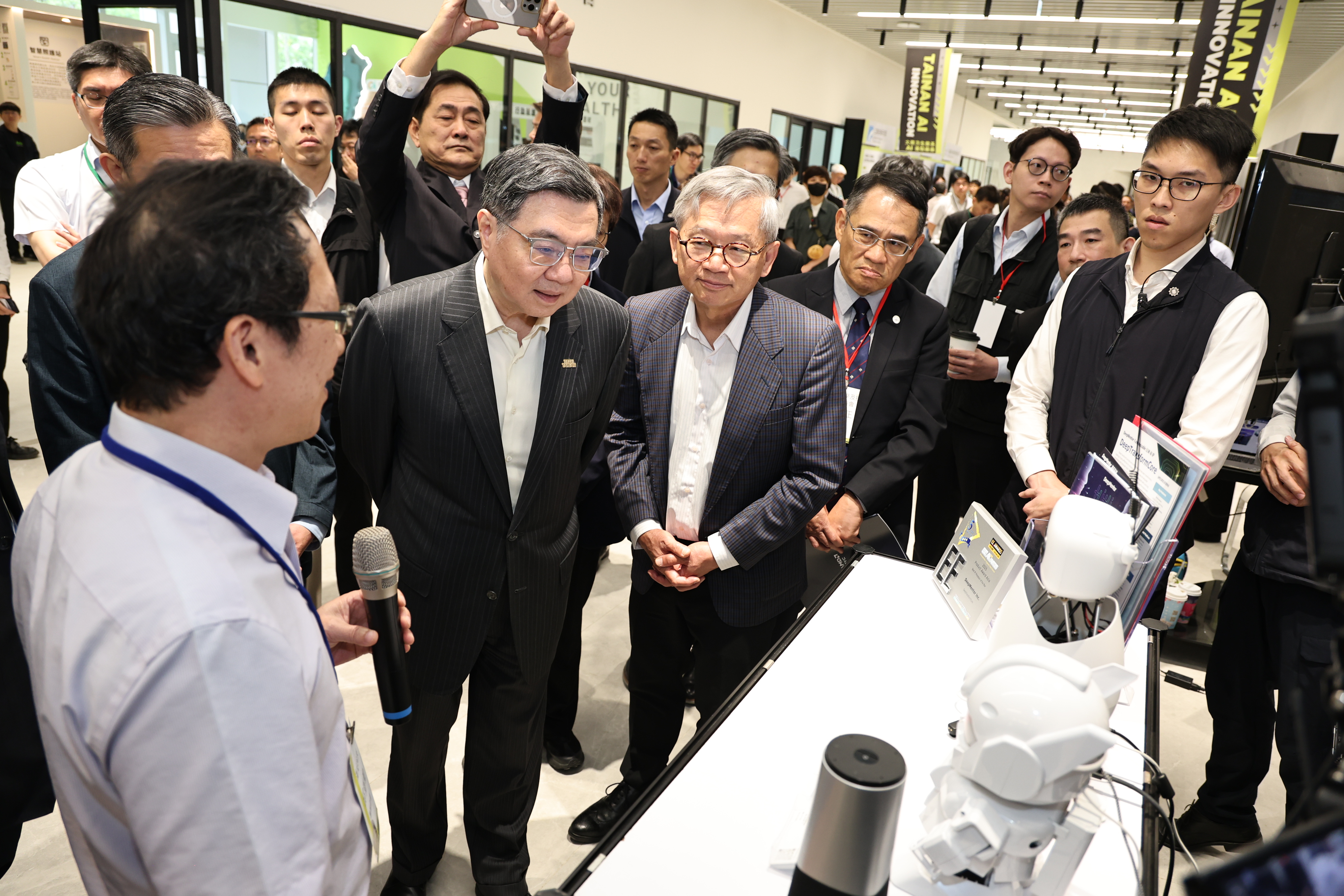 沙崙AI創新應用大樓啟用 打造南台灣科技新核心