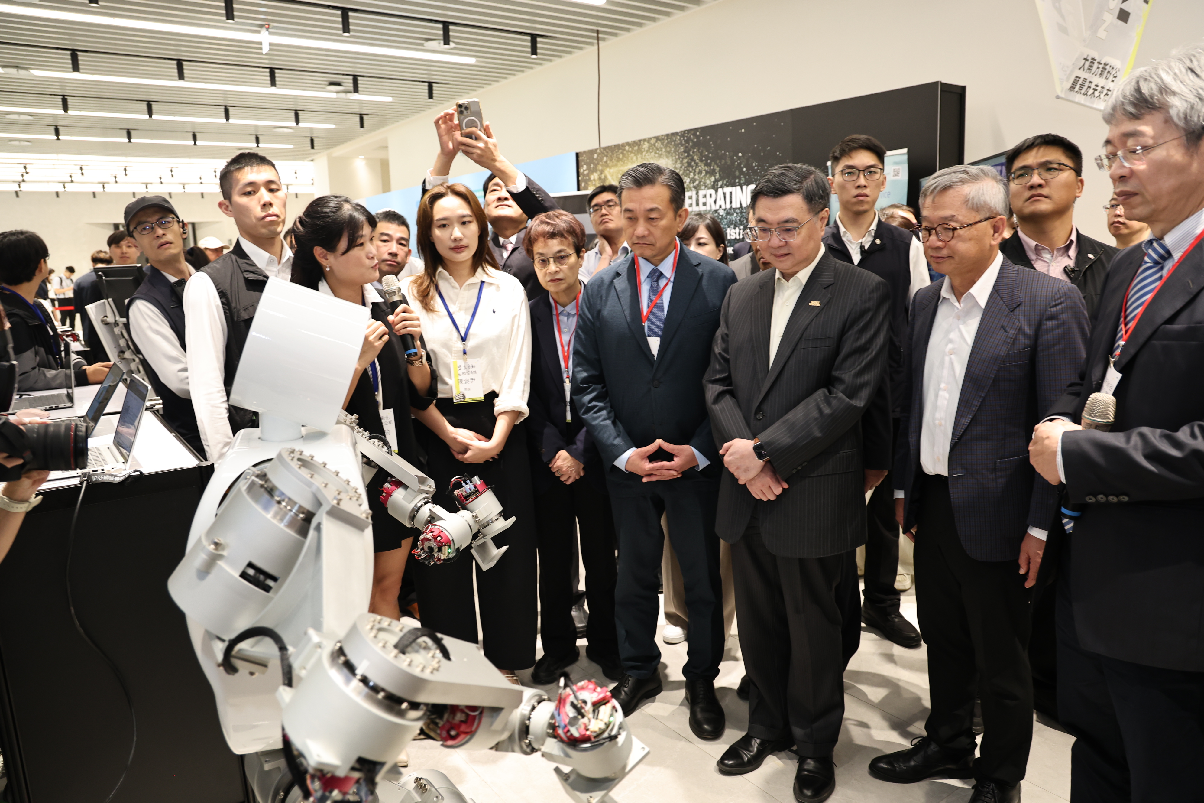 沙崙AI創新應用大樓啟用 打造南台灣科技新核心