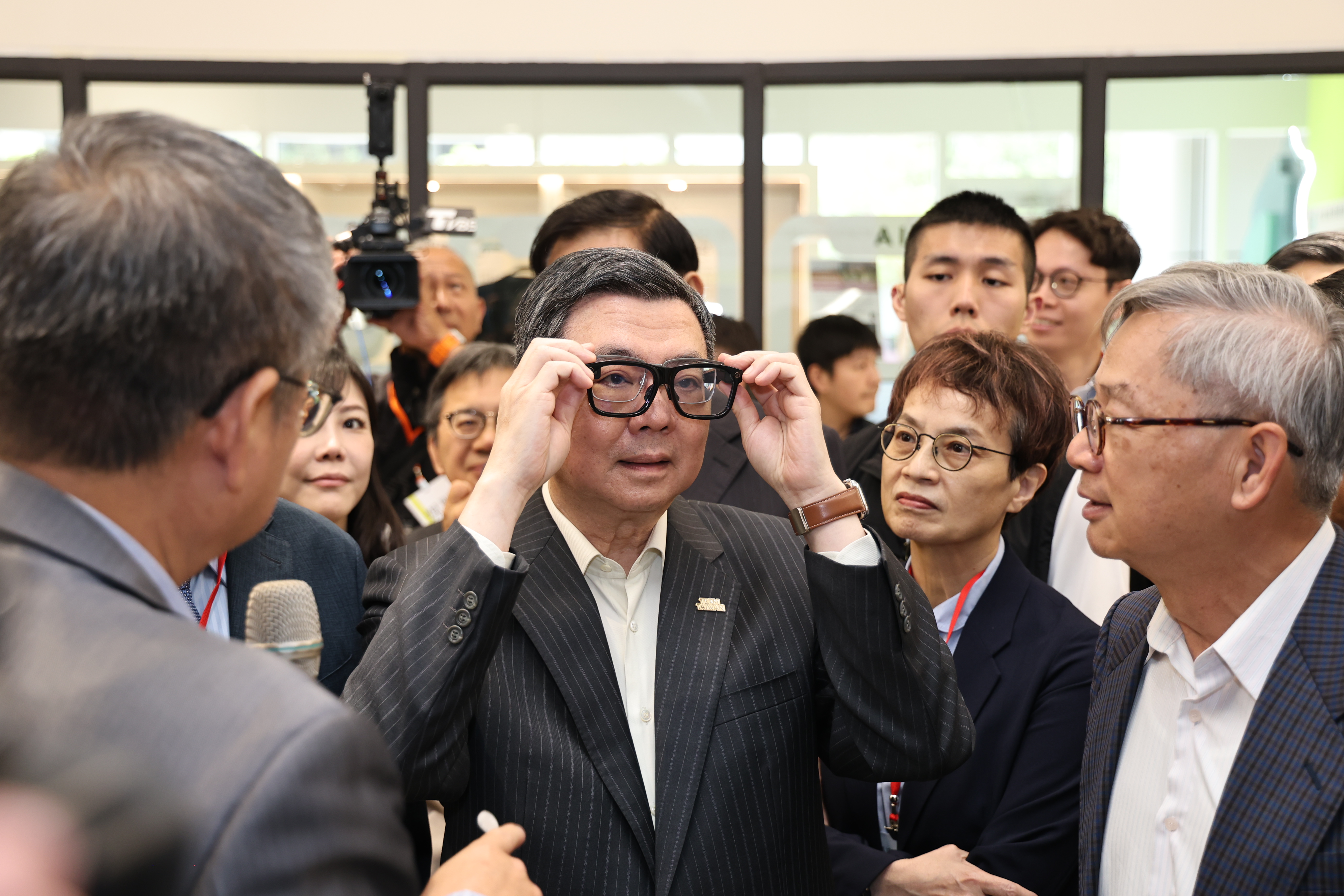 沙崙AI創新應用大樓啟用 打造南台灣科技新核心