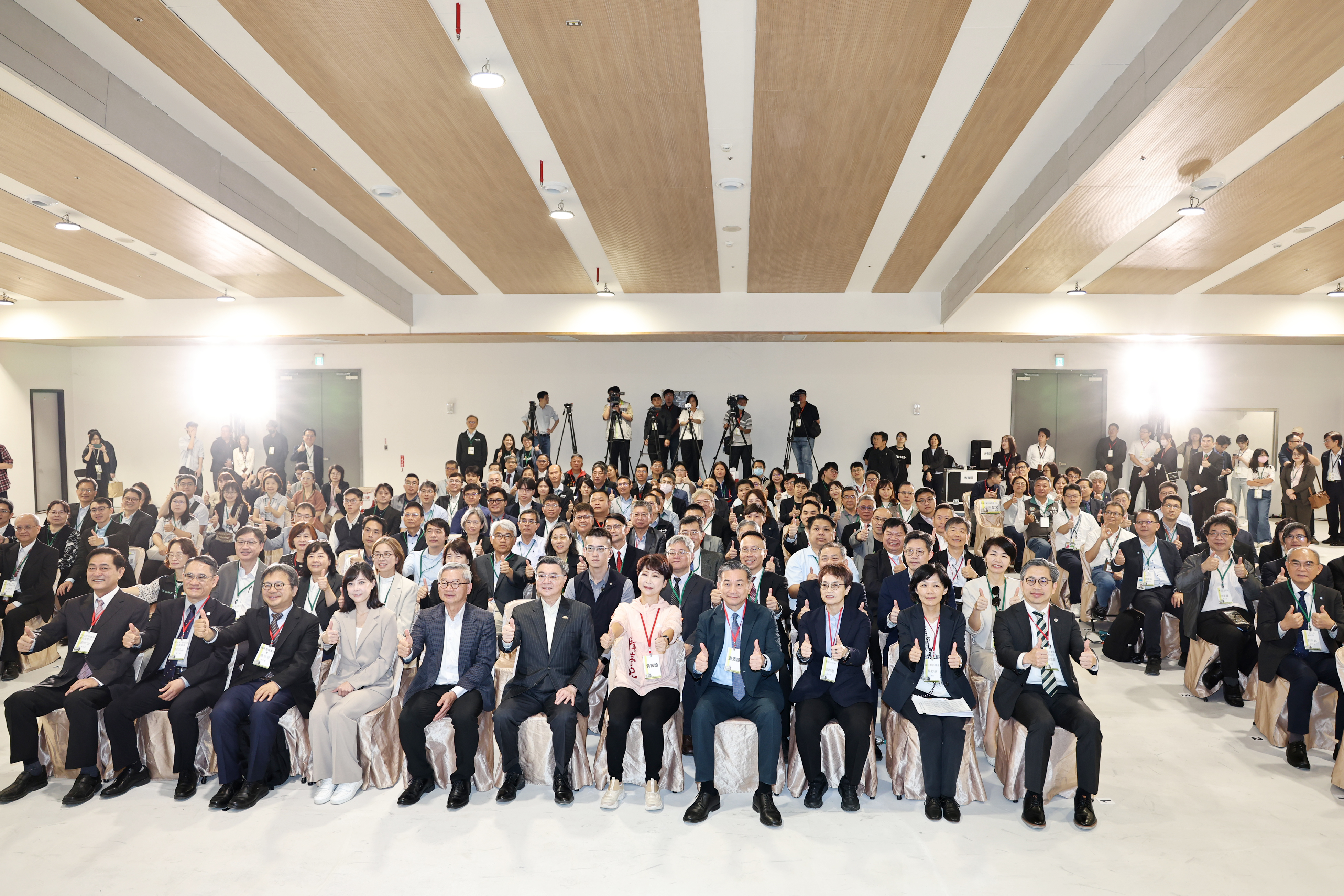 沙崙AI創新應用大樓啟用　打造南台灣科技新核心