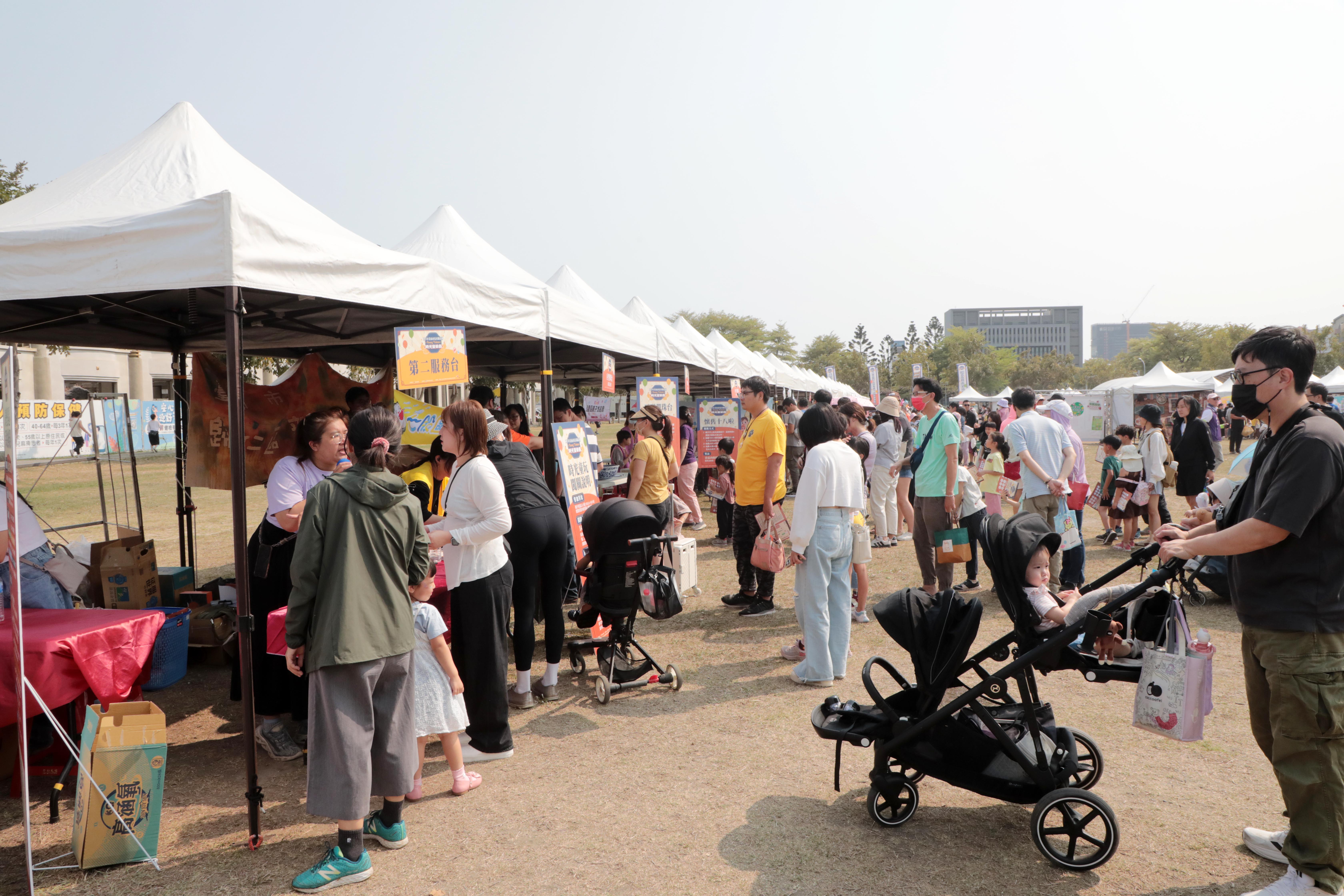 南市「Young Tainan 時光童樂會」兒童節前夕登場 黃偉哲盼提供更多育兒支持