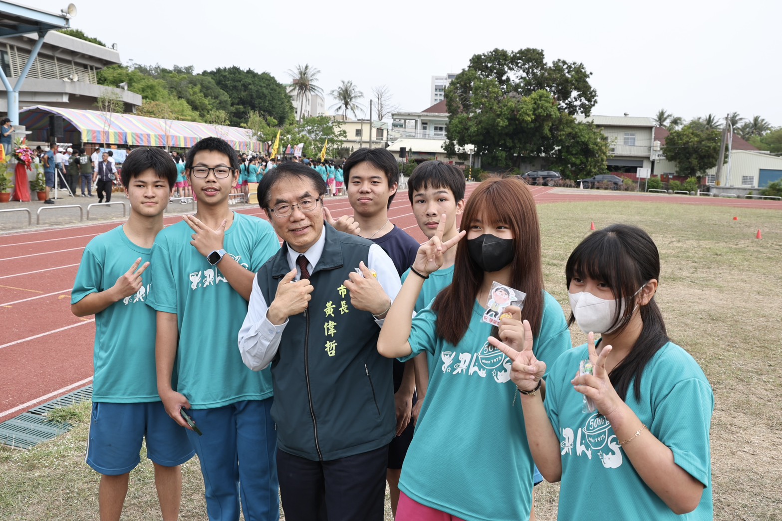 永仁高中50週年校慶盛大登場　黃偉哲植樹見證校園精神傳承