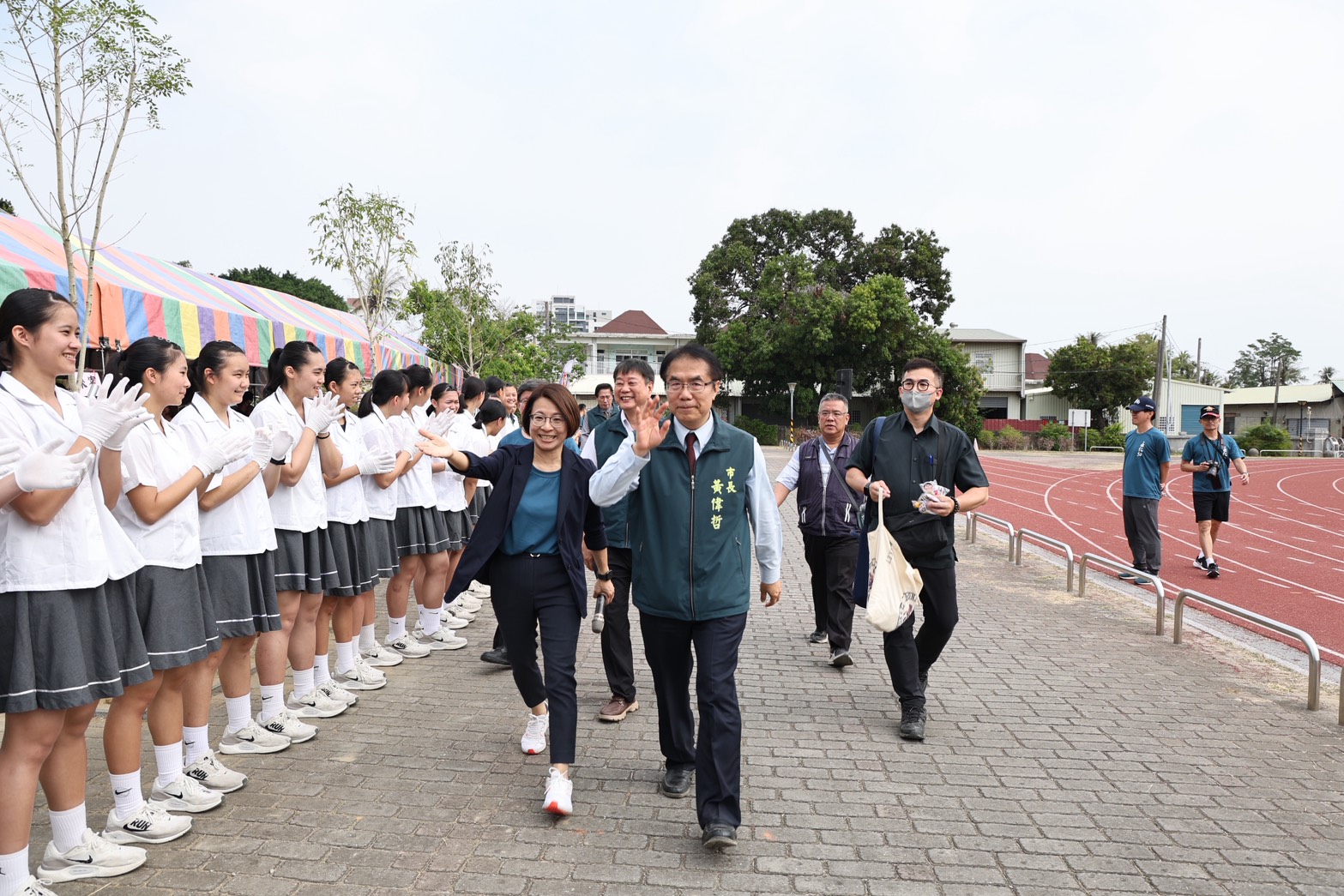 永仁高中50週年校慶盛大登場　黃偉哲植樹見證校園精神傳承