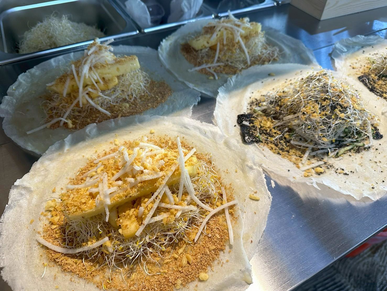 臺南市場春捲應景登場 多元食材展現在地節日飲食特色