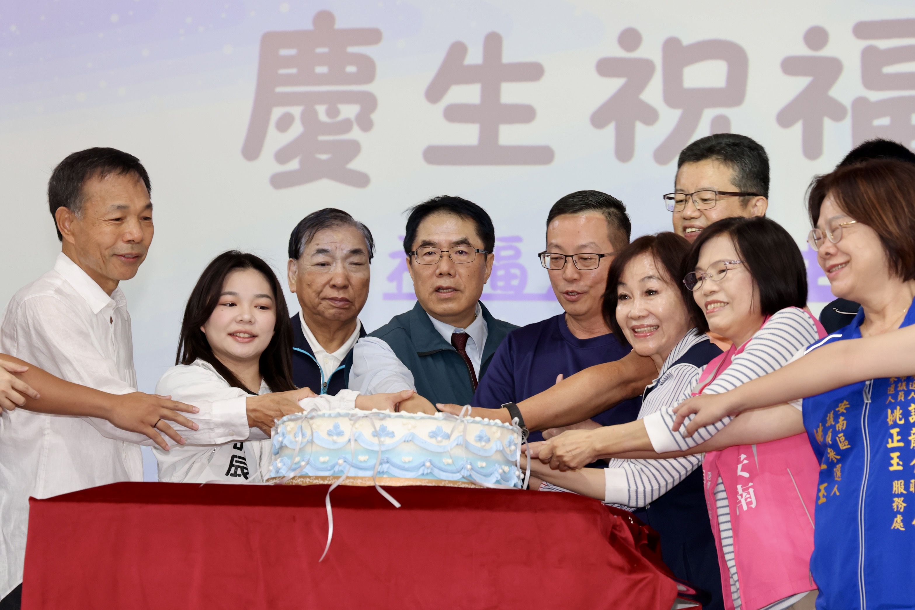 九份子國中小五周年校慶大玩「戶外探索」黃偉哲親臨獻祝福