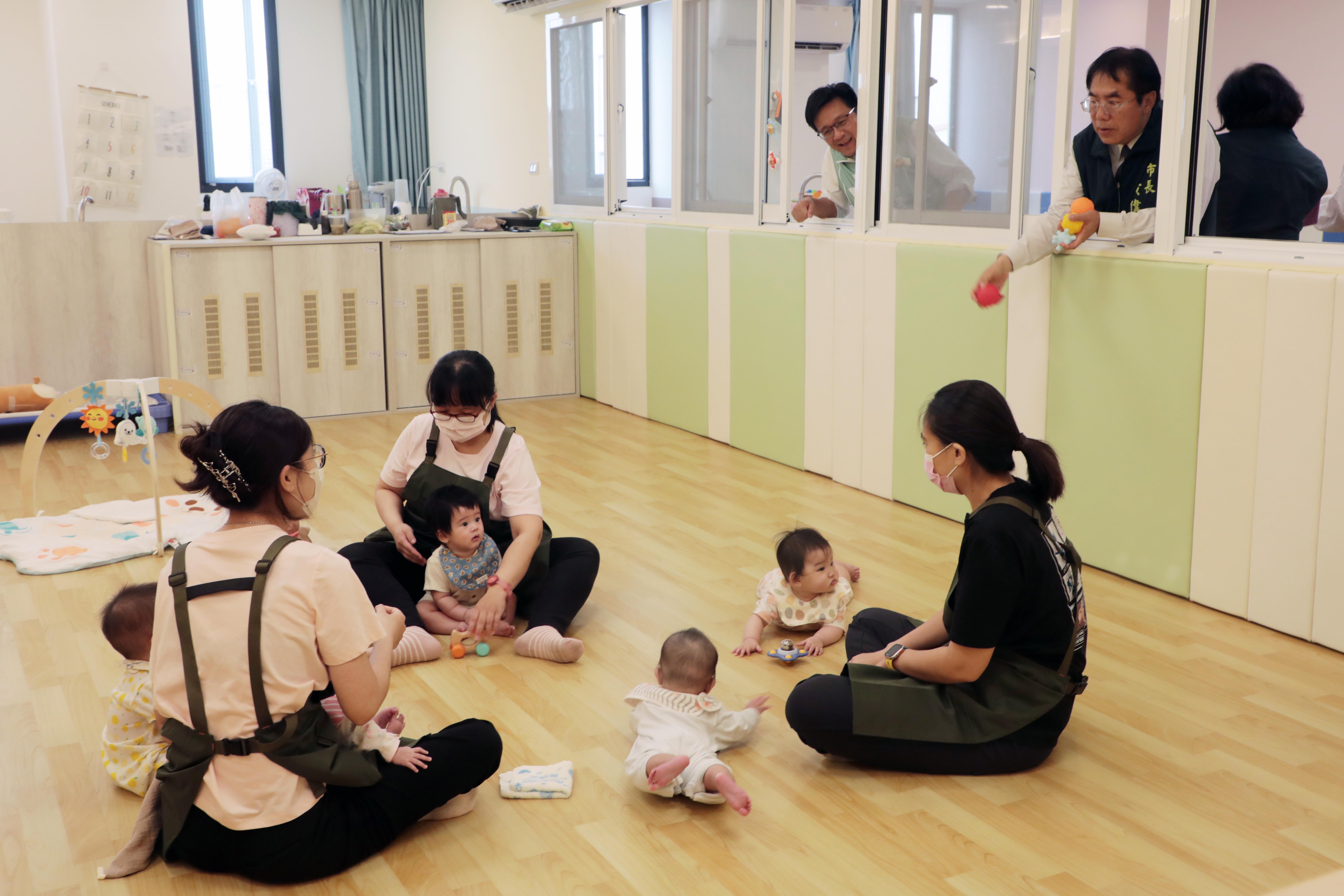 兒童節談教育與育兒環境  黃偉哲：比起補助競賽 給孩子穩固公平的起點更重要