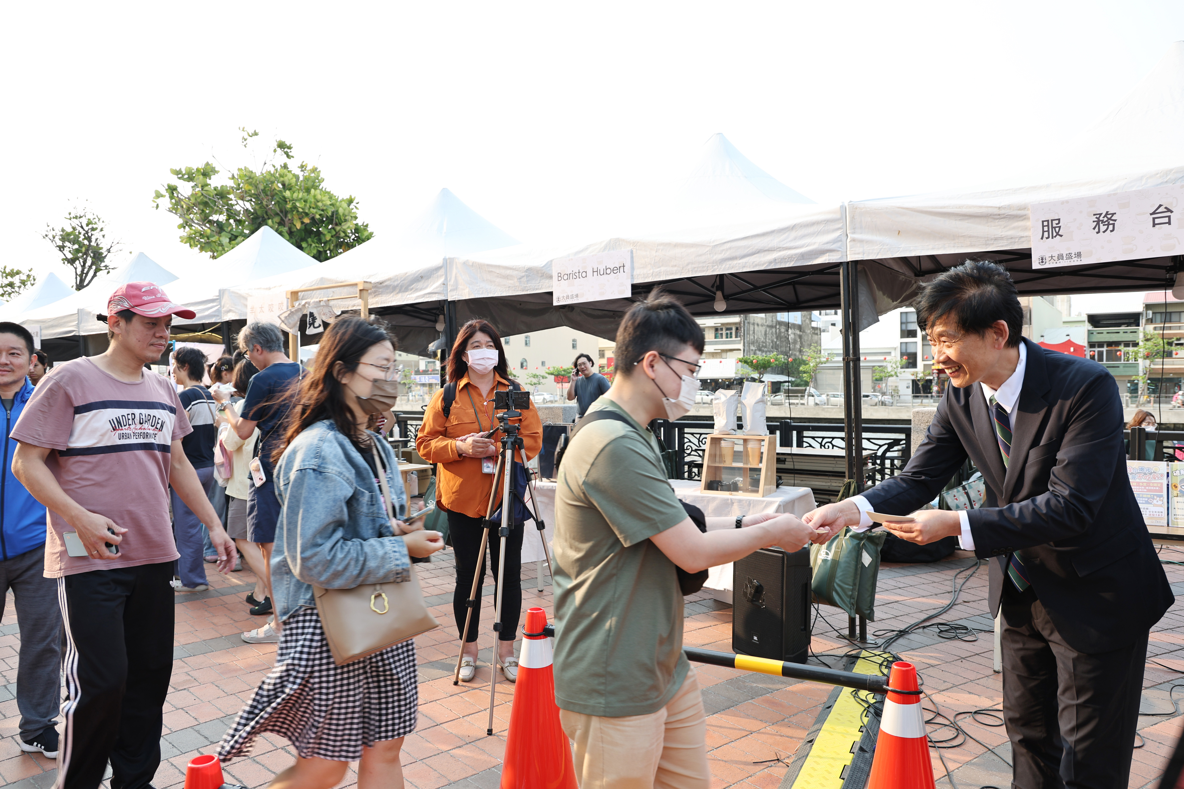 黃偉哲推安平運河百年計畫   「大員盛場」市集開張邀民眾走訪
