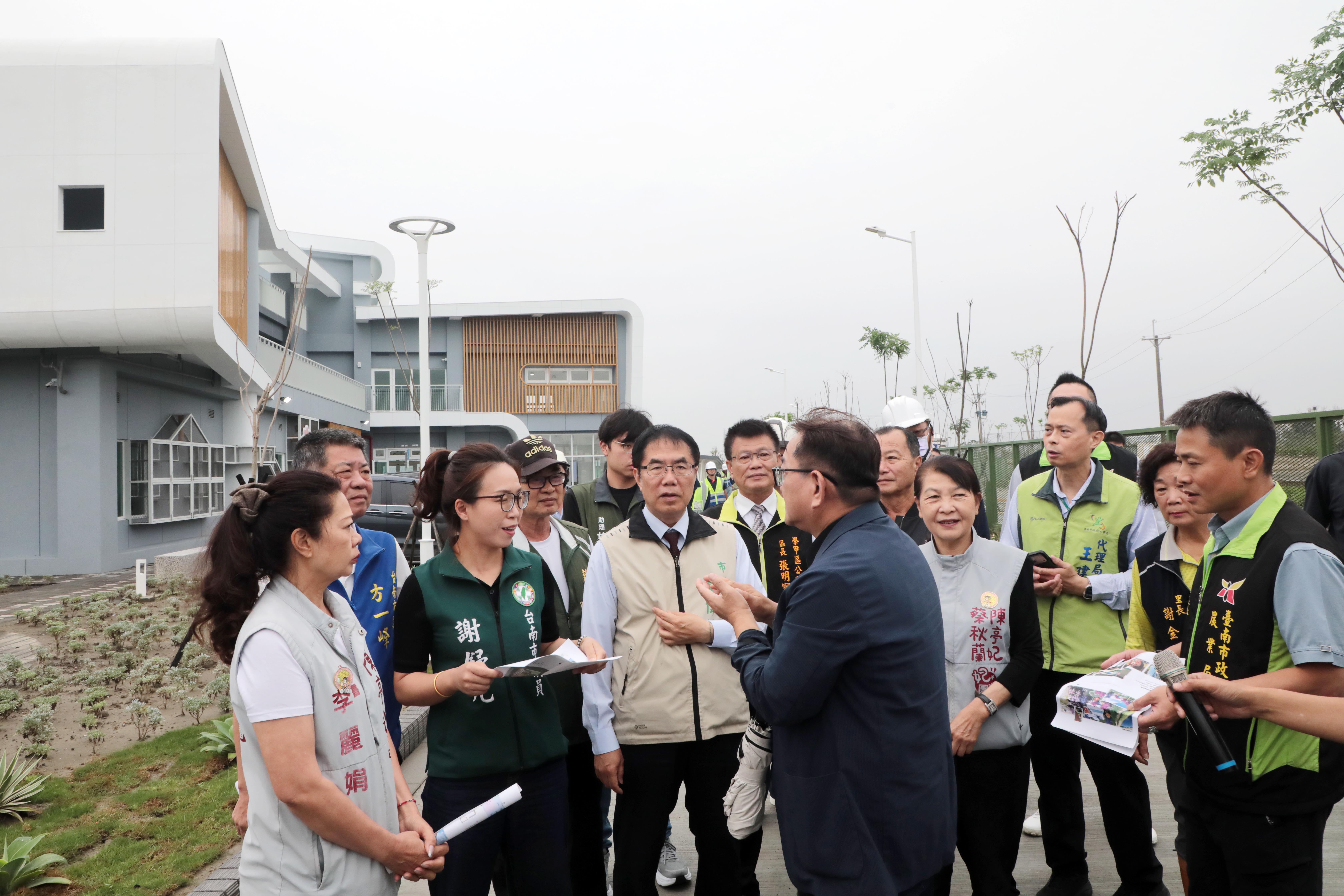 斥資超過4億！閒置土地華麗轉身 黃偉哲視察全台首座「公園化」動保教育園區