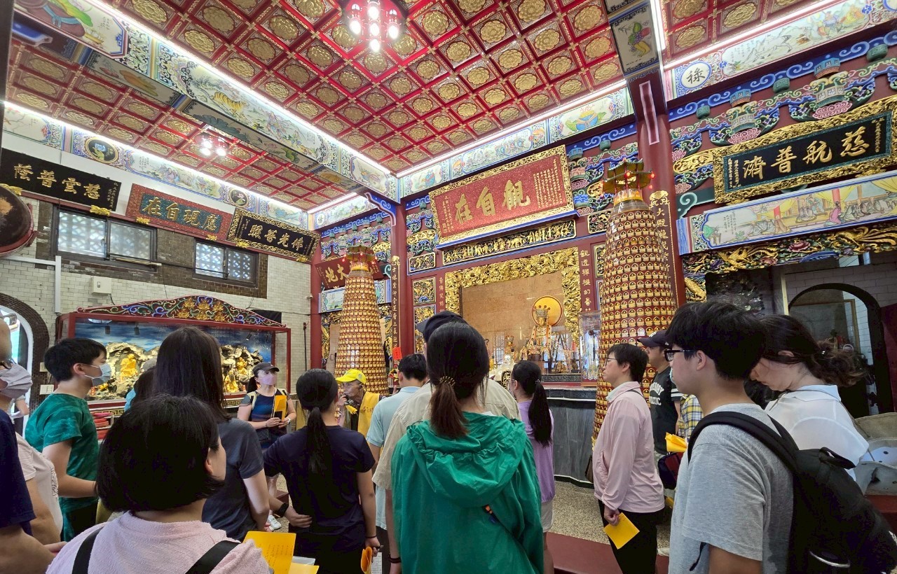 台南「最強考運導覽」走訪五大文昌 攜手統一獅應援、打卡送好禮