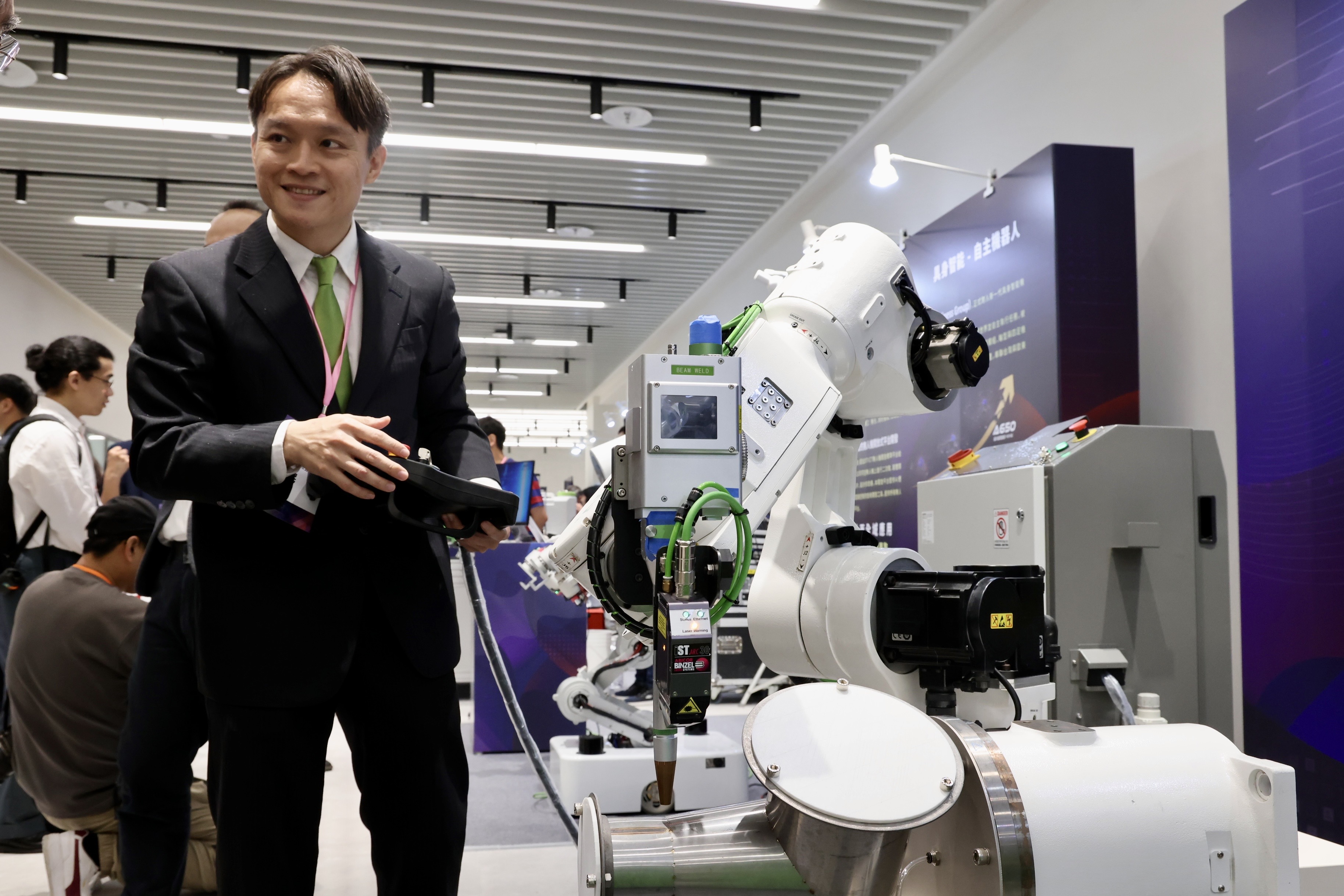 國家智慧機器人研究中心揭牌落腳沙崙　台南邁向AI機器人產業核心基地