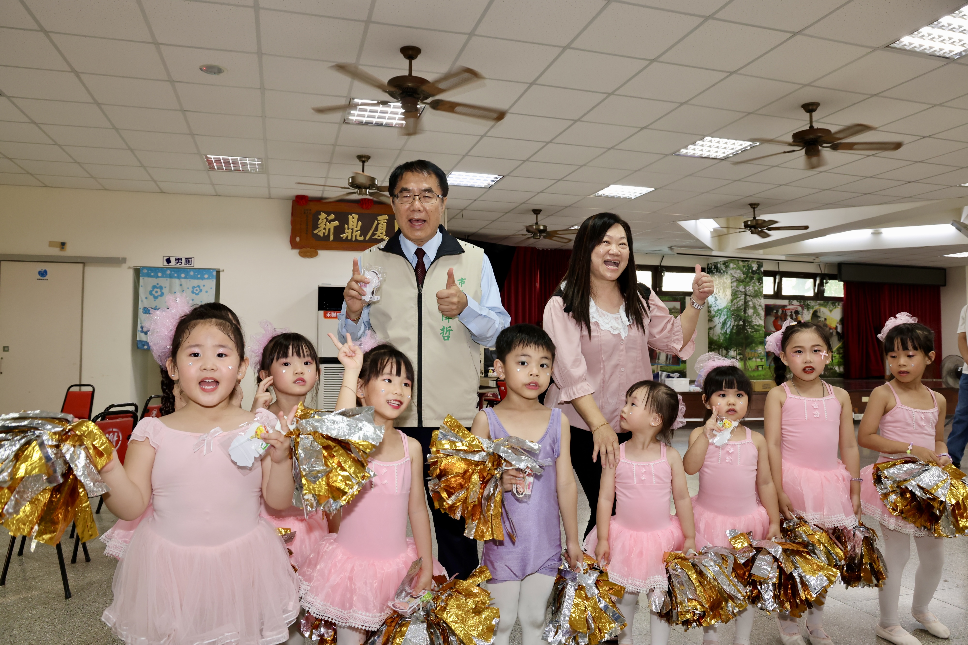春日賞花聆聽音樂饗宴 南區明亮里公園音樂會繽紛登場