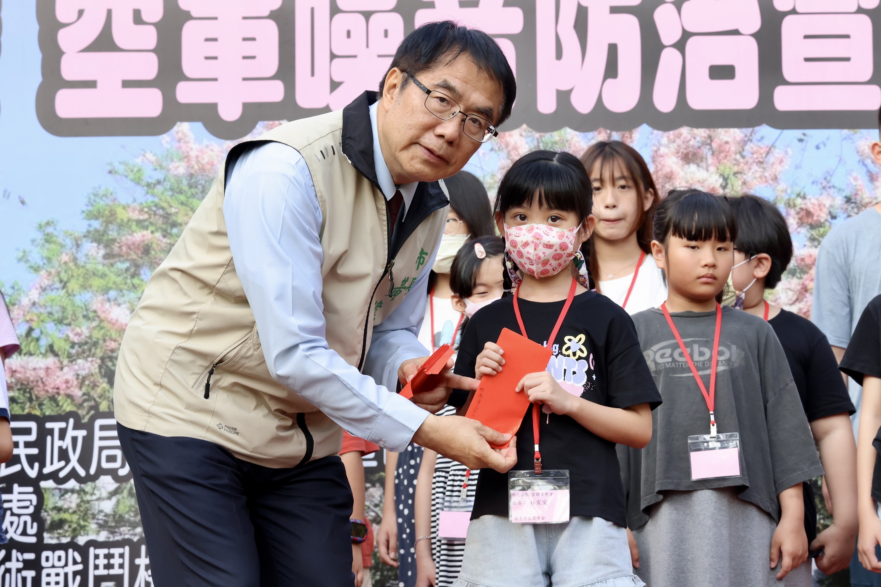 春日賞花聆聽音樂饗宴 南區明亮里公園音樂會繽紛登場