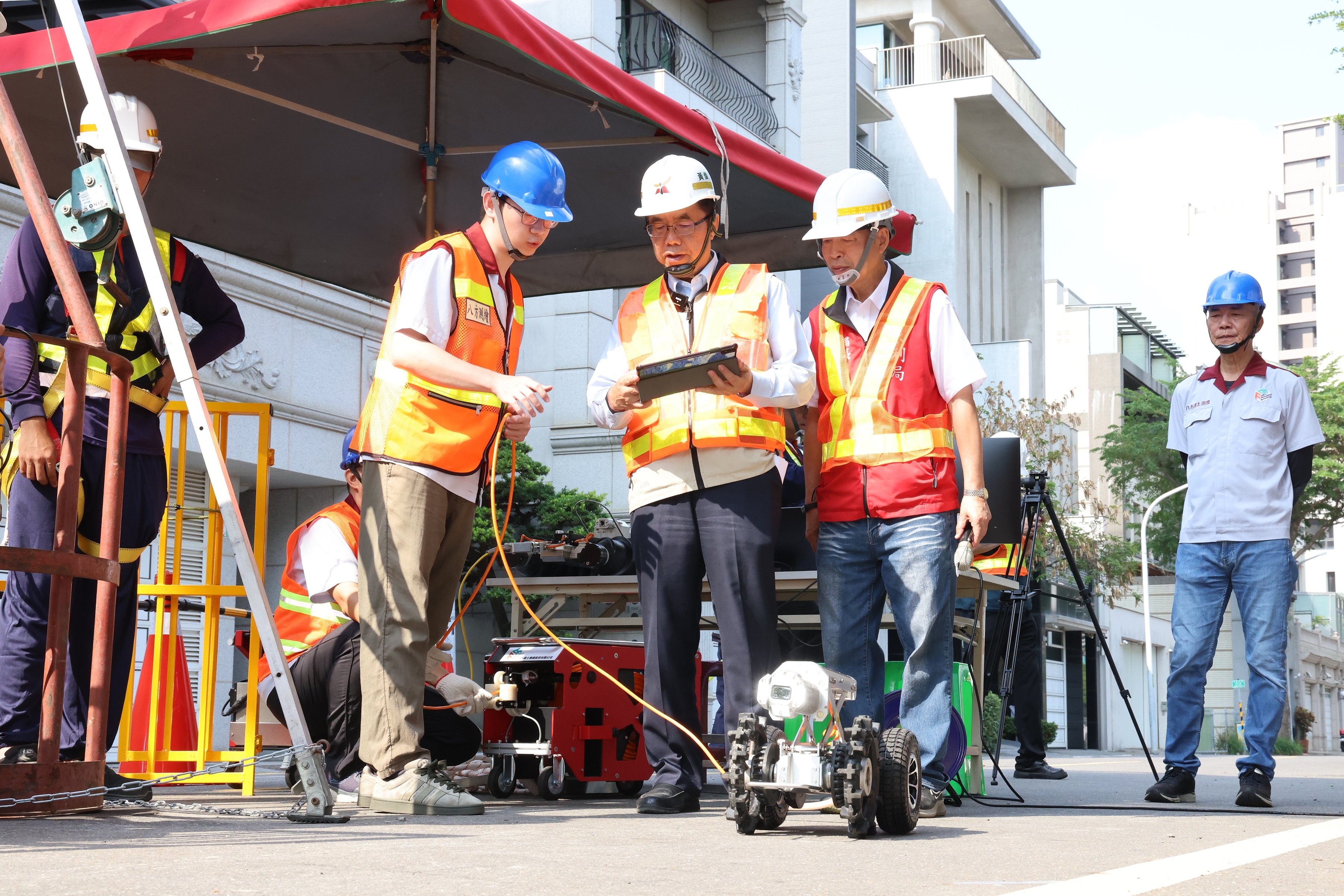 台南市導入AI科技強化防洪 汛期前黃偉哲視察下水道清淤成果