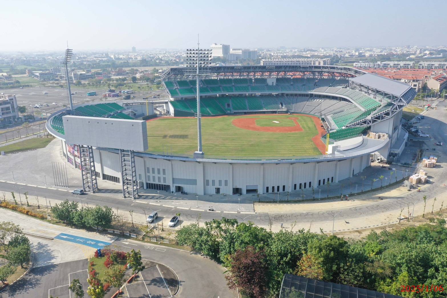 亞太成棒主球場持續優化升級，打造一流棒球觀賽環境