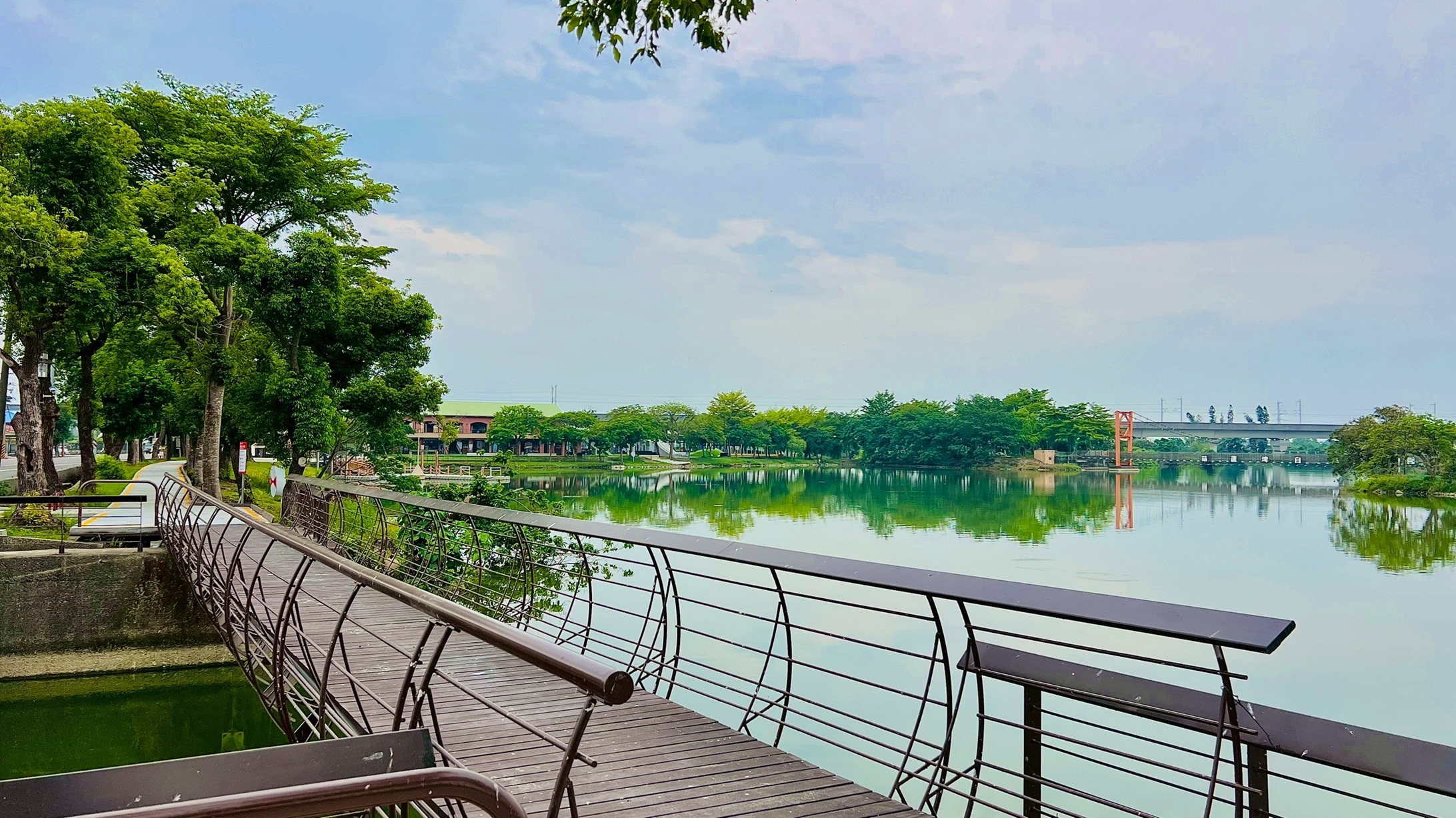 葫蘆埤自然公園煥然一新！地景遊憩區+水岸座階登場，打造安全友善水岸新風貌