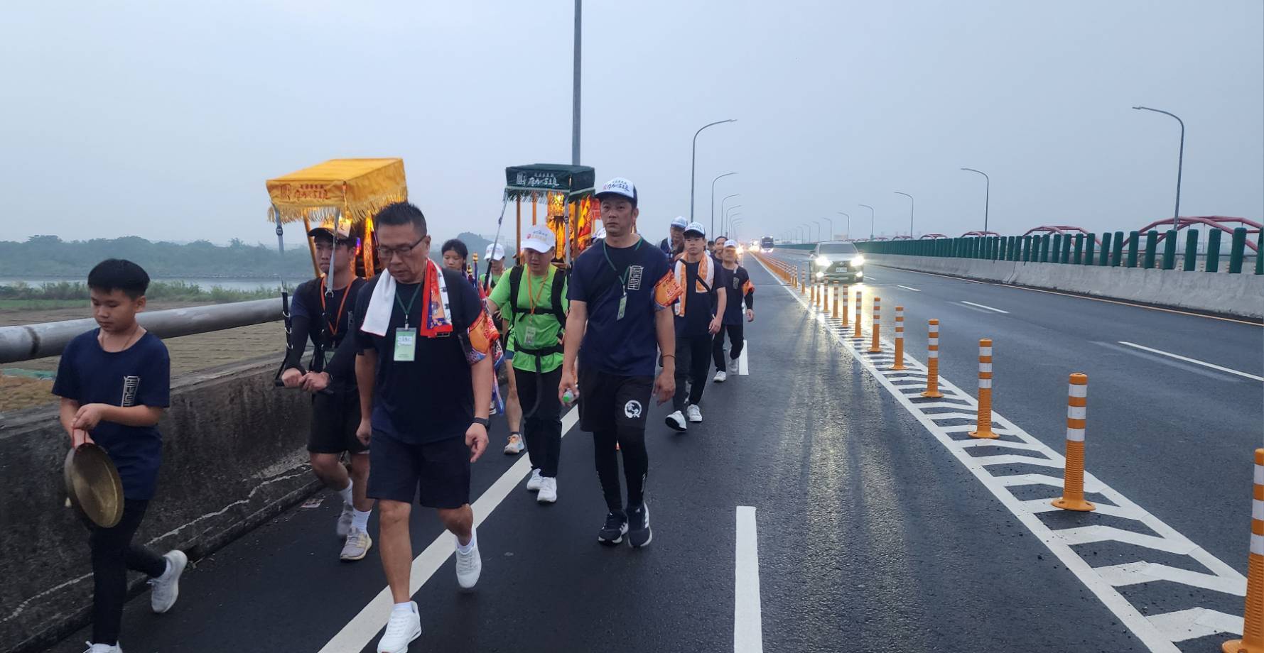 與神同行拒菸檳！衛生局號召青少年臺南保生大帝前宣誓健康生活