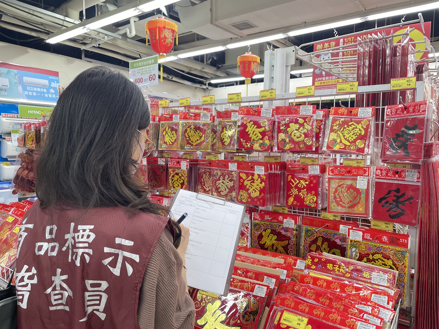 稽查、講習、評核三管齊下，臺南市政府全方位落實商品標示法規