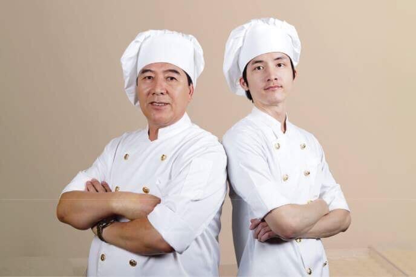 「鹹甜引路臺南味」老派才有的工法與硬氣，「銀波布丁」引進苦甜交融的甜蜜滋味