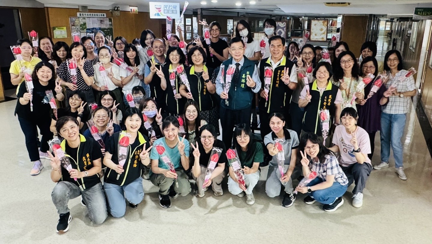 台南市副市長感謝火鶴志工，溫馨傳遞溫柔力量