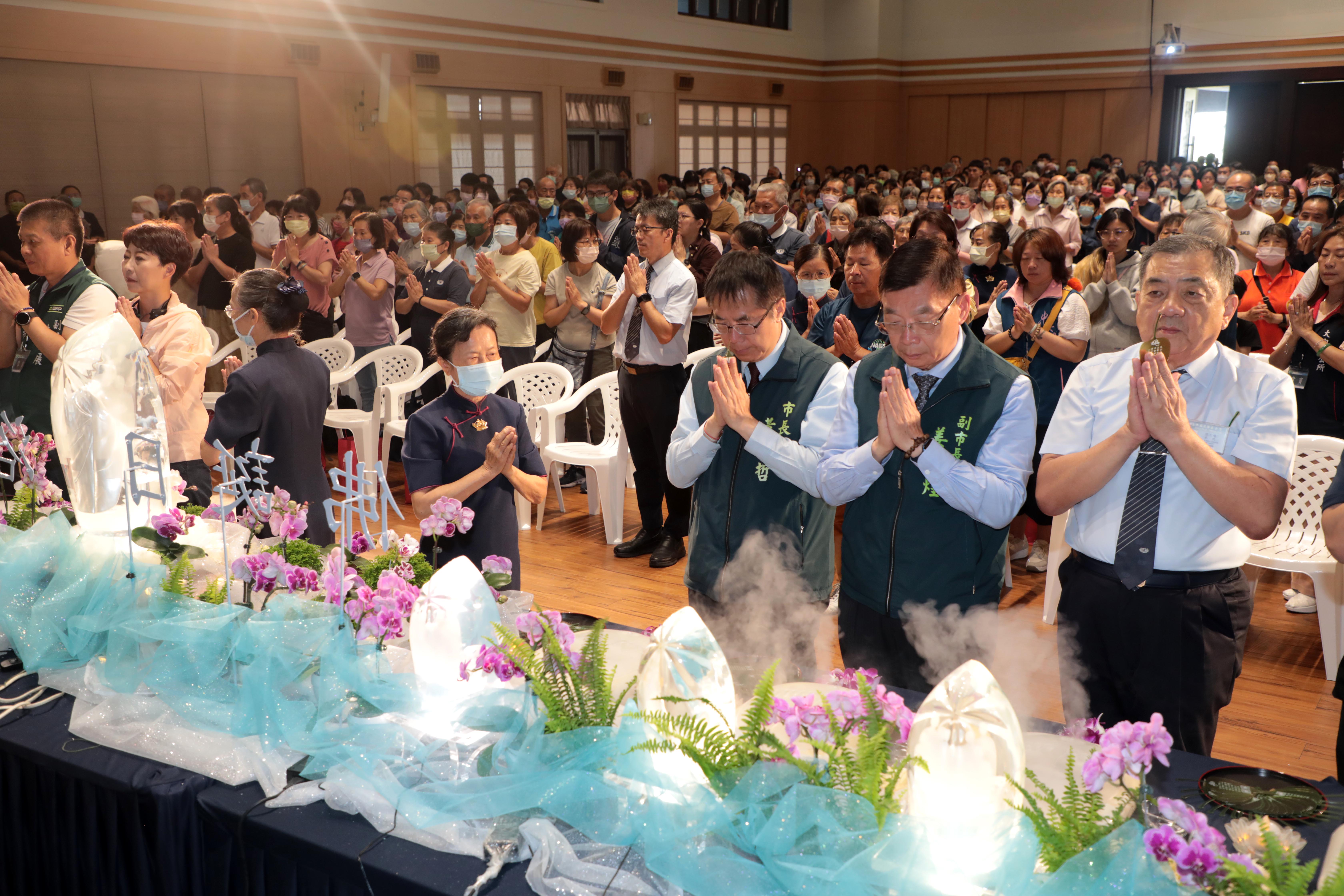 慈濟一甲子深耕台南 黃偉哲親臨善化浴佛祈願社會祥和