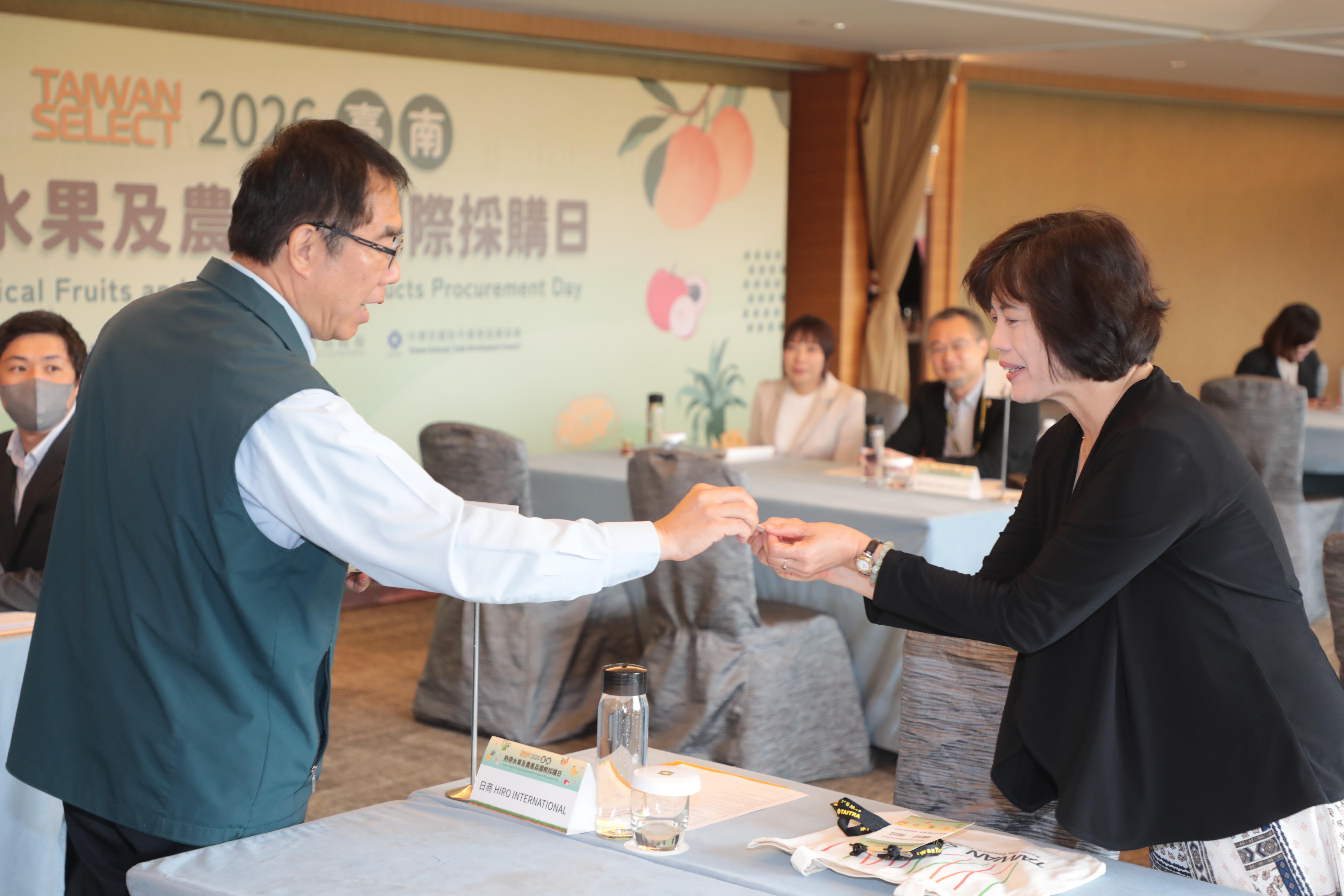 台南熱帶水果採洽會登場 黃偉哲力推優質農產拓展海外市場