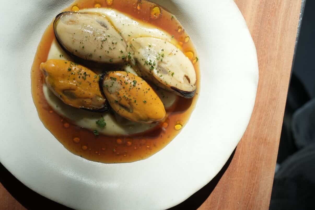 台南《米其林指南》5月新入選2家　飯桌仔魚料理與巷弄創意餐桌受肯定