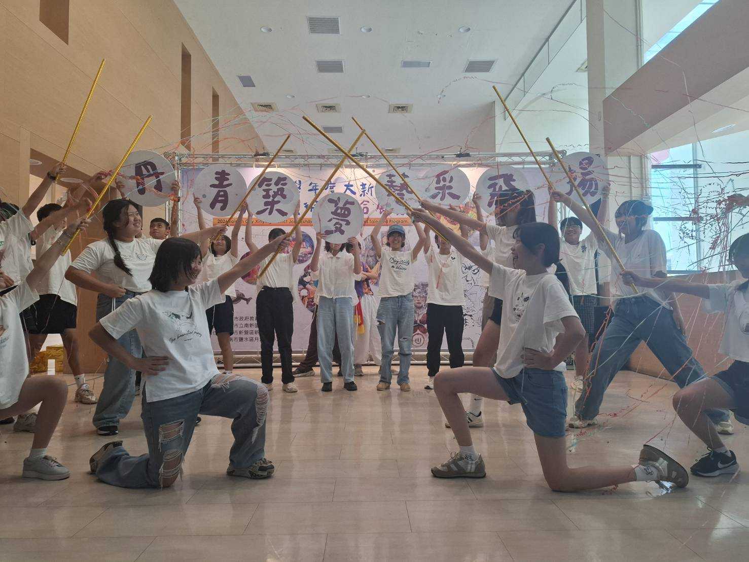 藝起飛揚 創意綻放—南新國中、新進國小及月津國小三校美術班聯合美展324件作品精彩登場