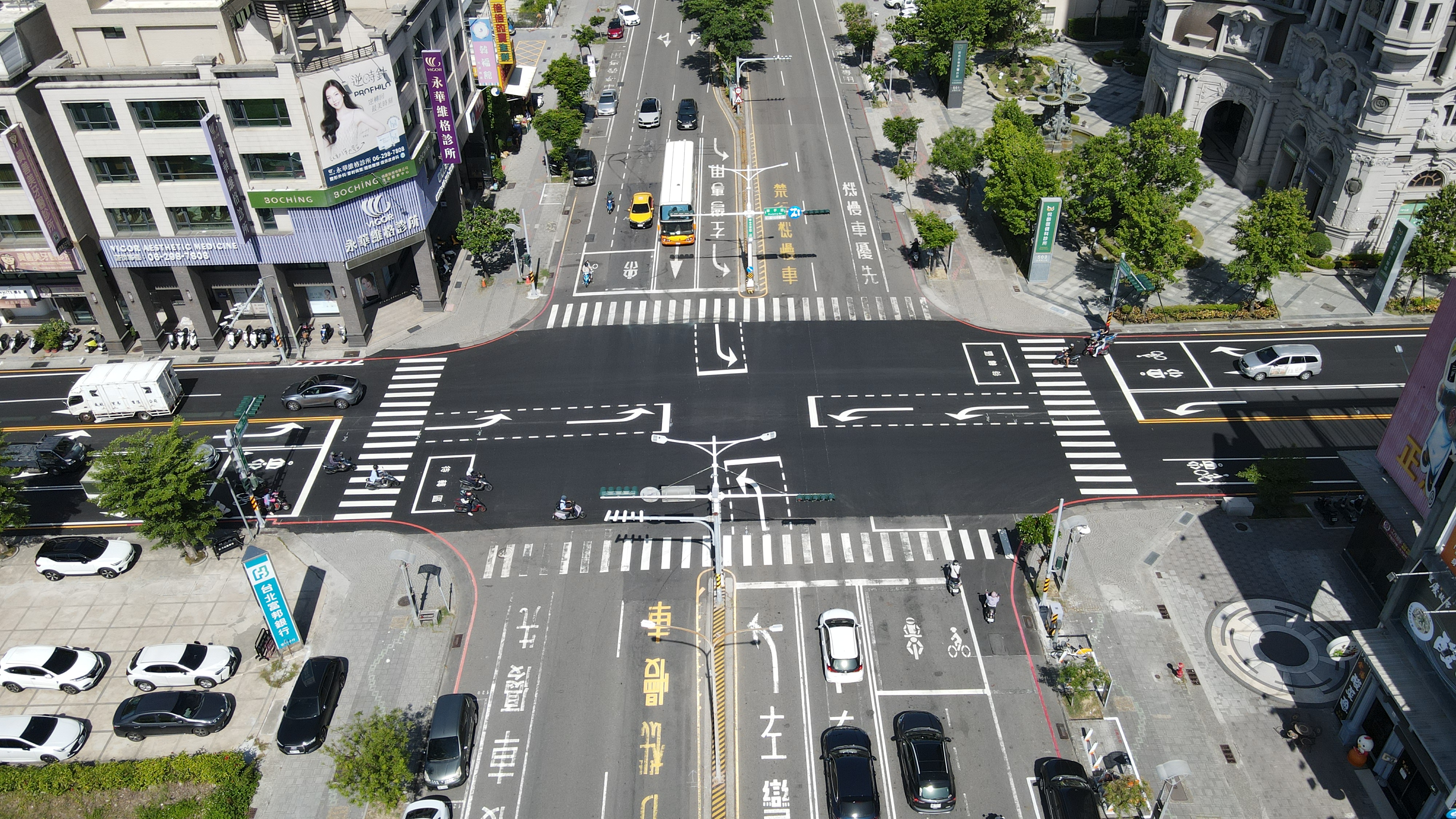 迎接運河百年龍舟賽  安平區華平路優化路平並增設三處左轉專用道