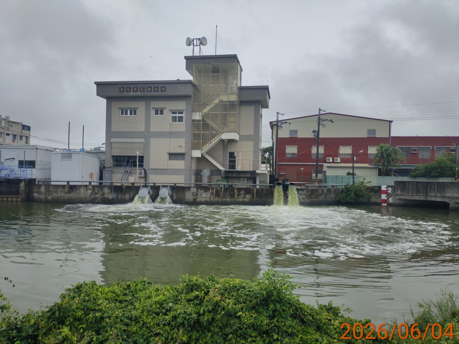 低氣壓影響且鋒面接近  臺南市政府已完成防汛準備啟動抽水