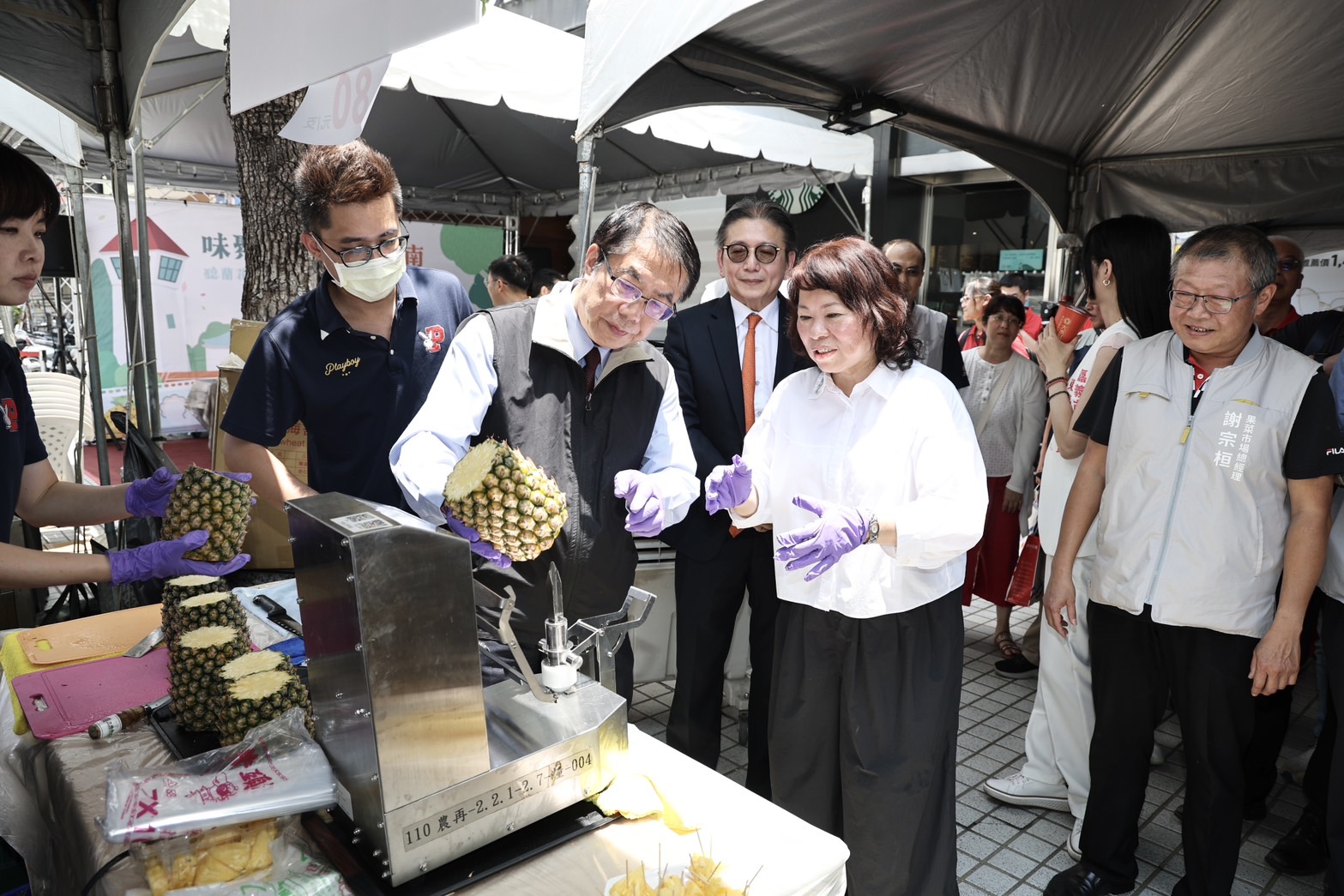 味聚府城漫食嘉義登場  黃偉哲行銷台南農產及伴手禮