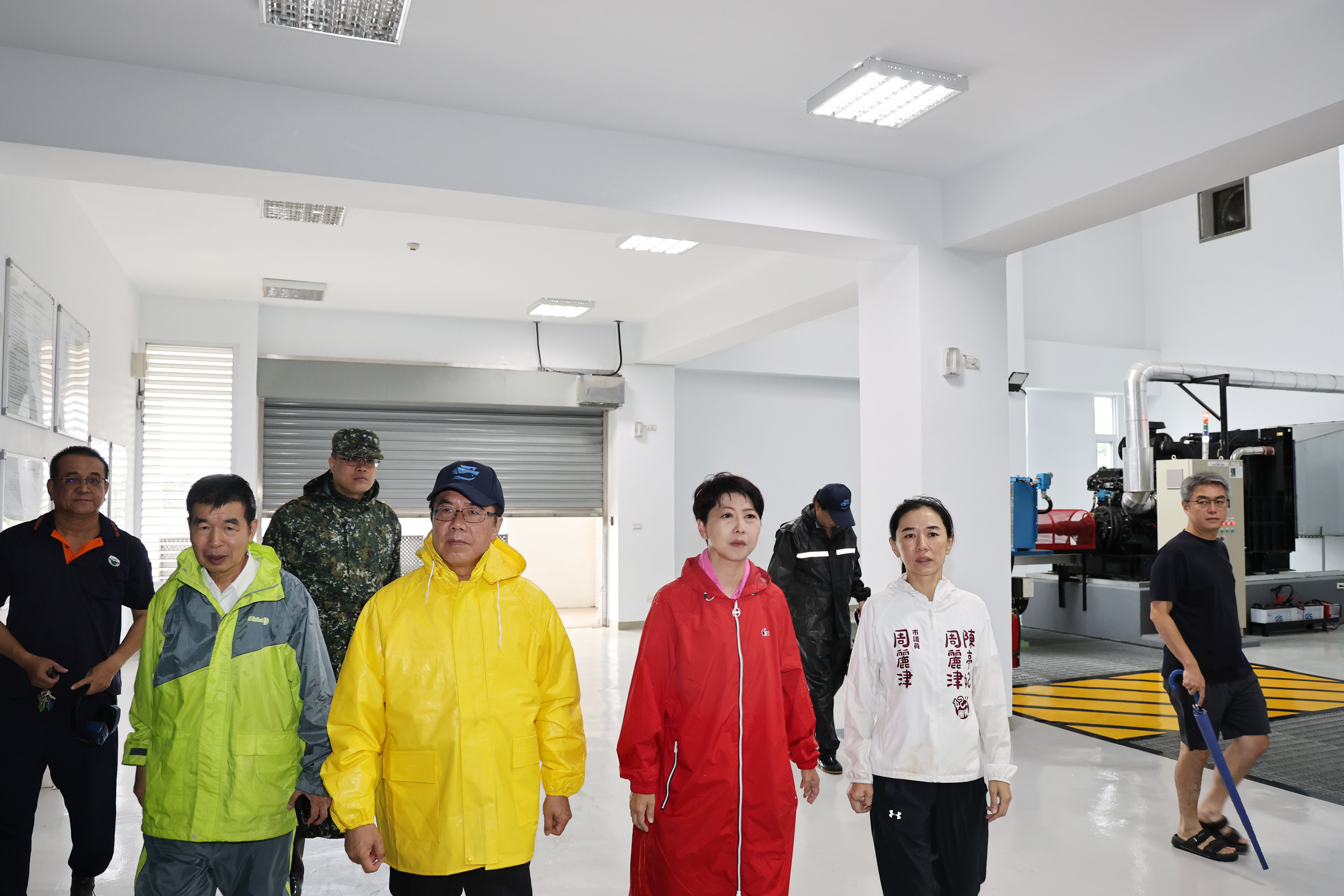 颱風外圍環流帶來豪雨 黃偉哲視察喜樹灣裡抽水站指示各單位緊盯水情